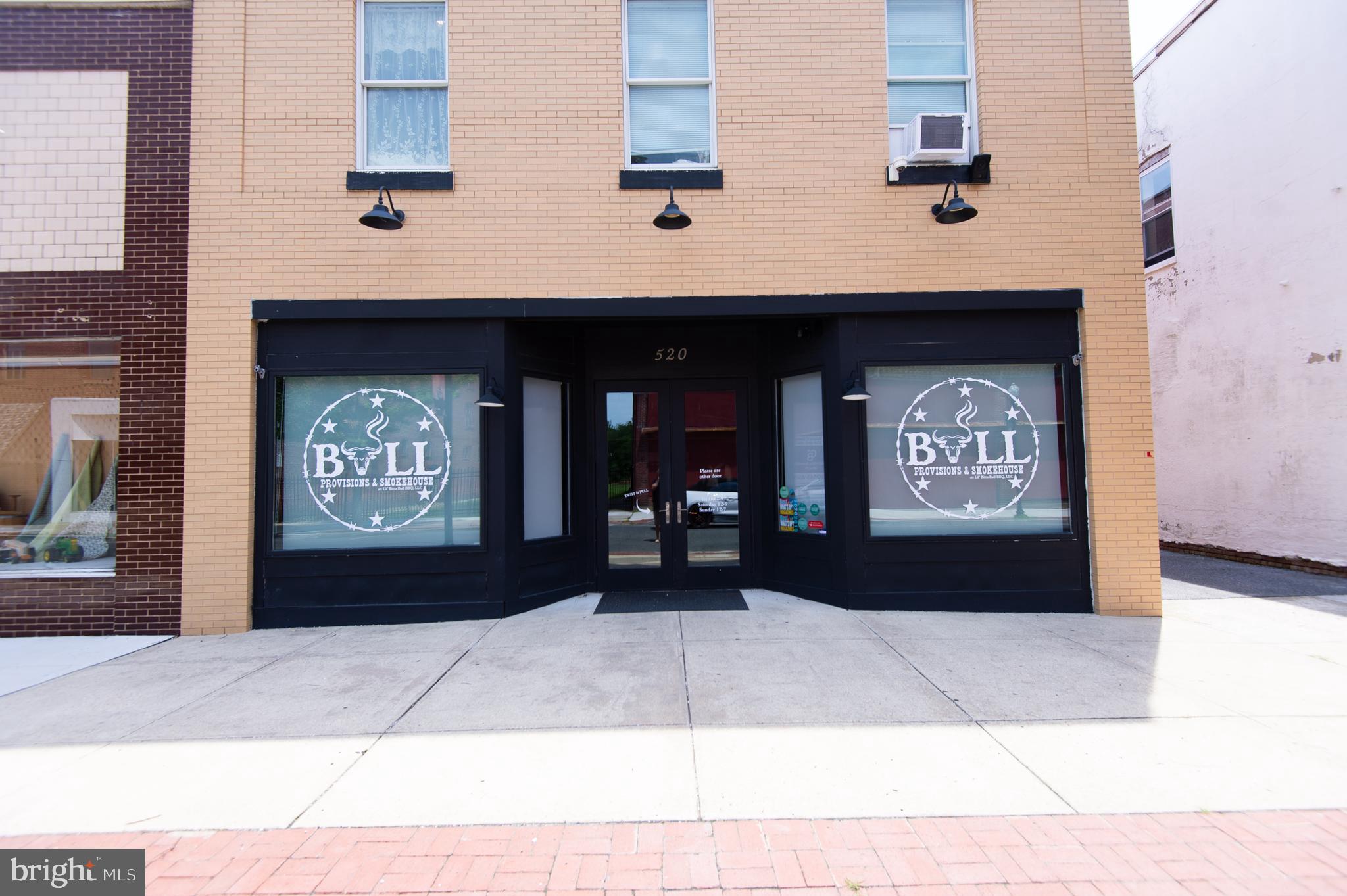 RACE STREET - Commercial Sale