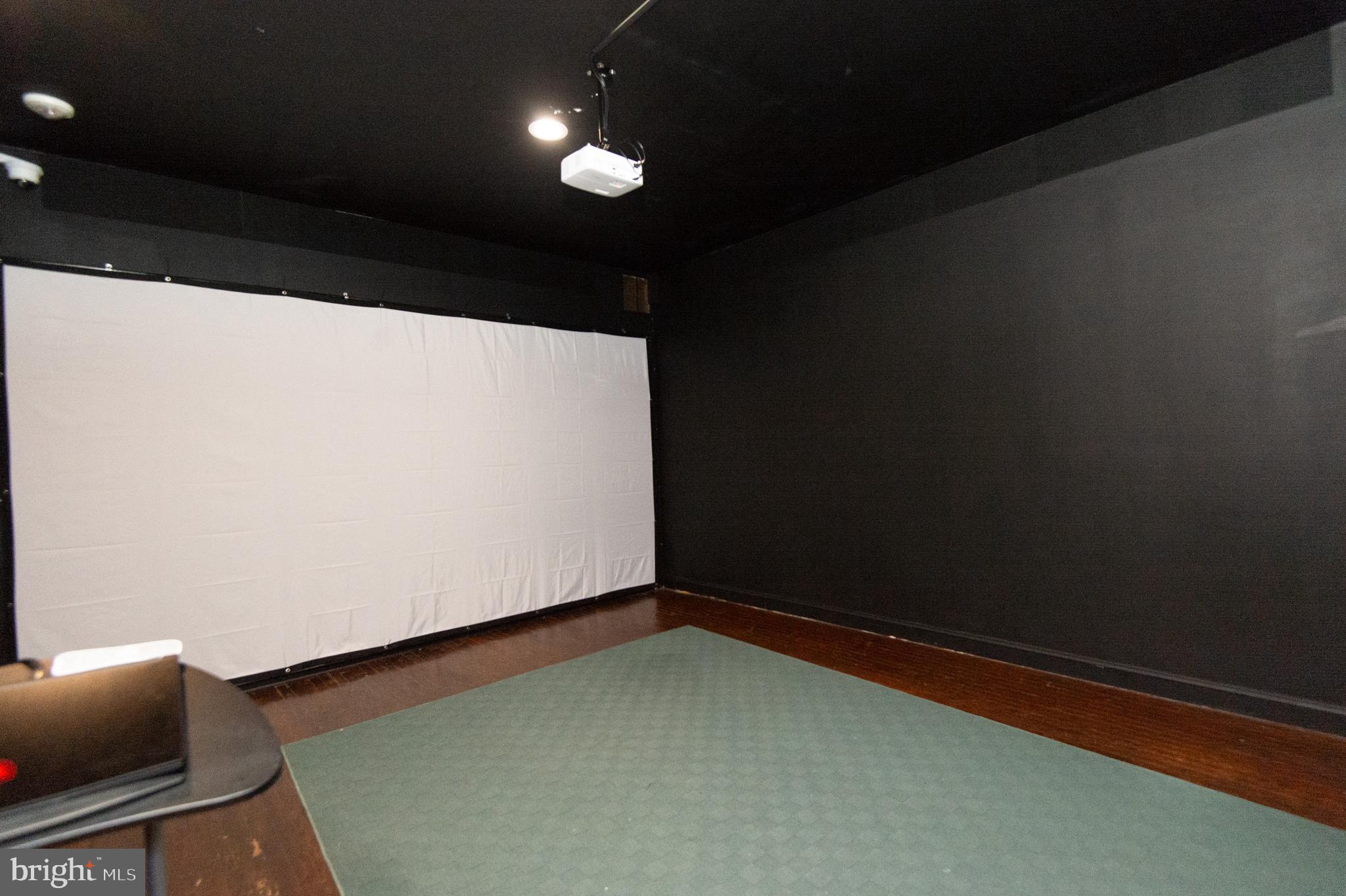 RACE STREET - Commercial Sale
