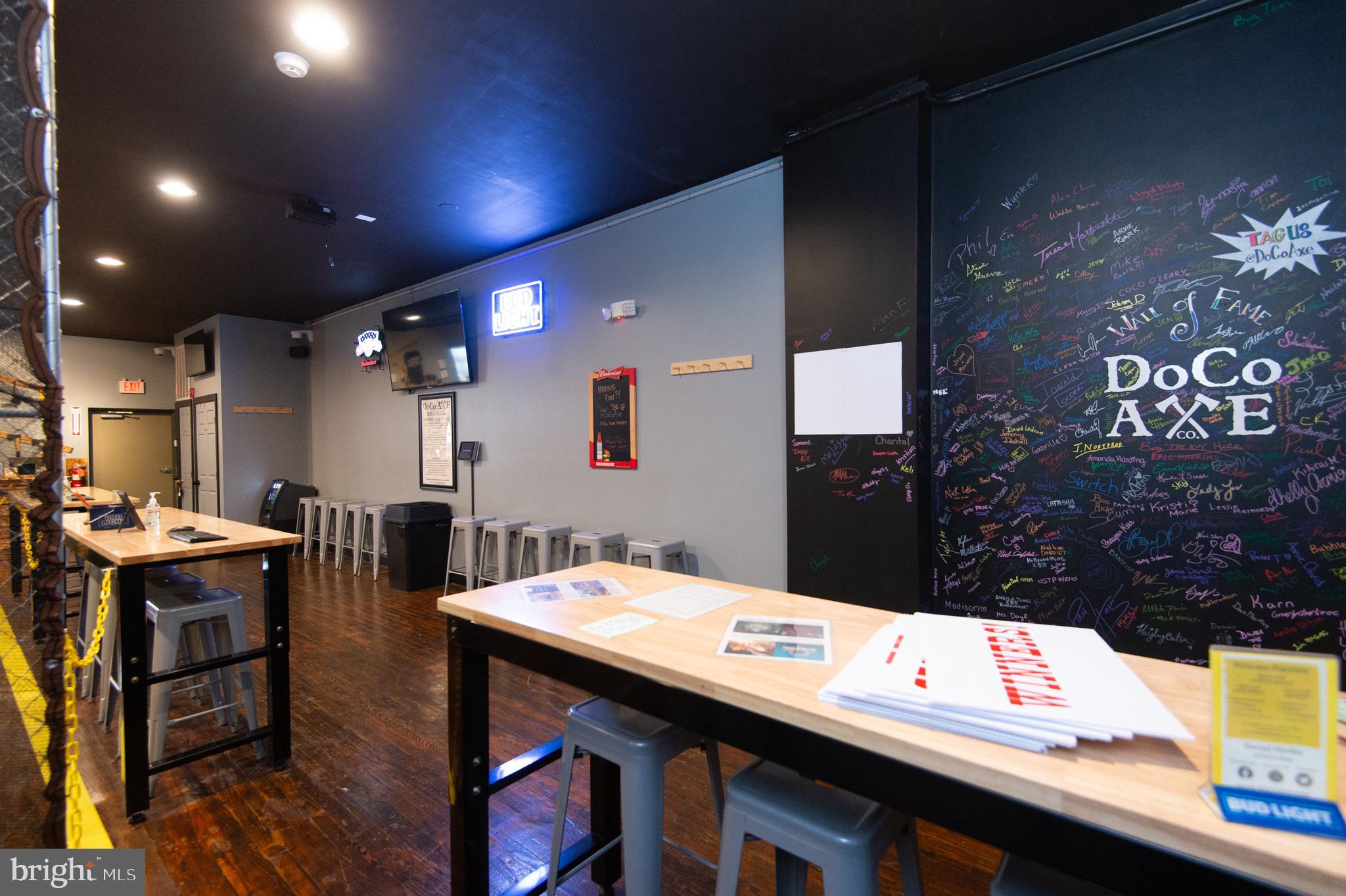 RACE STREET - Commercial Sale