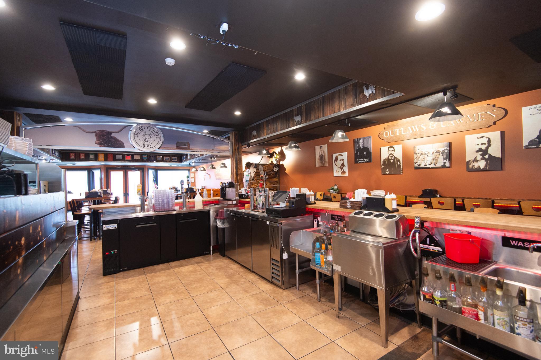 RACE STREET - Commercial Sale