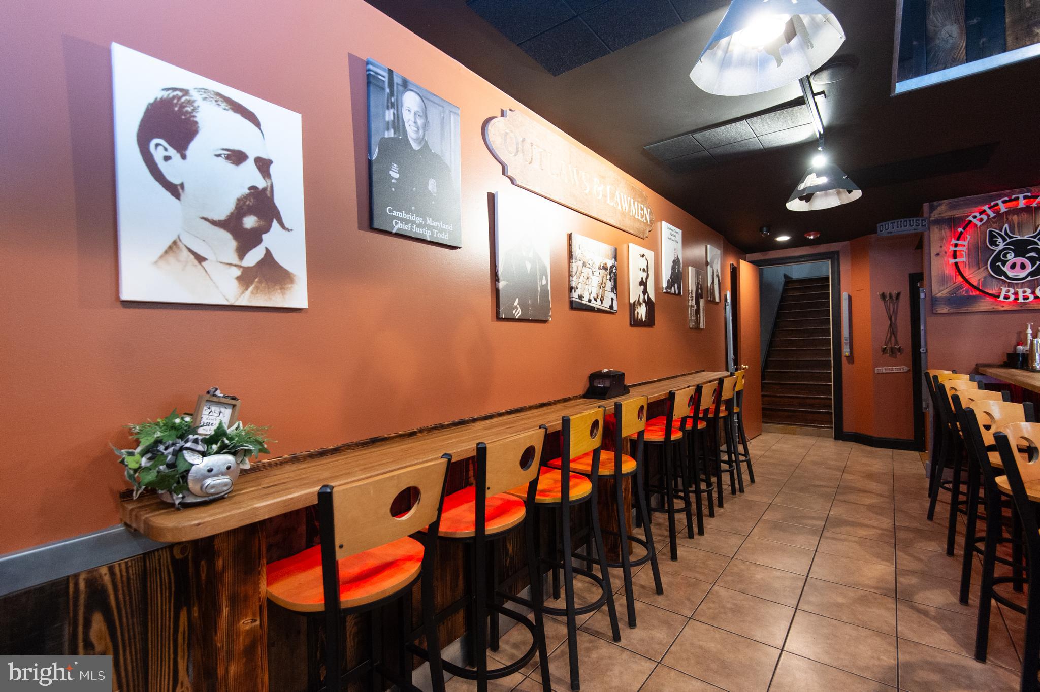 RACE STREET - Commercial Sale
