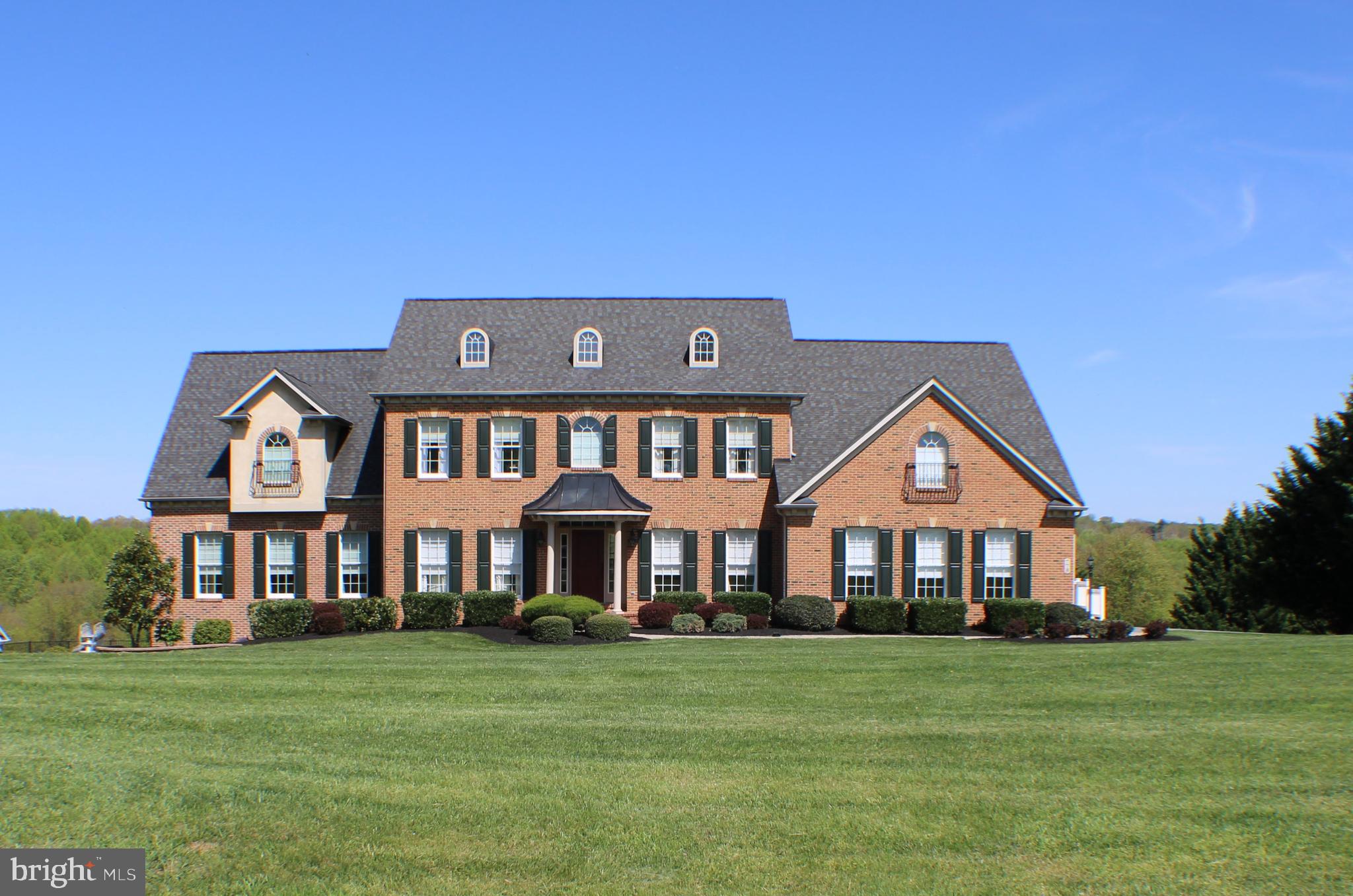 CHESSIE CROSSING - Residential