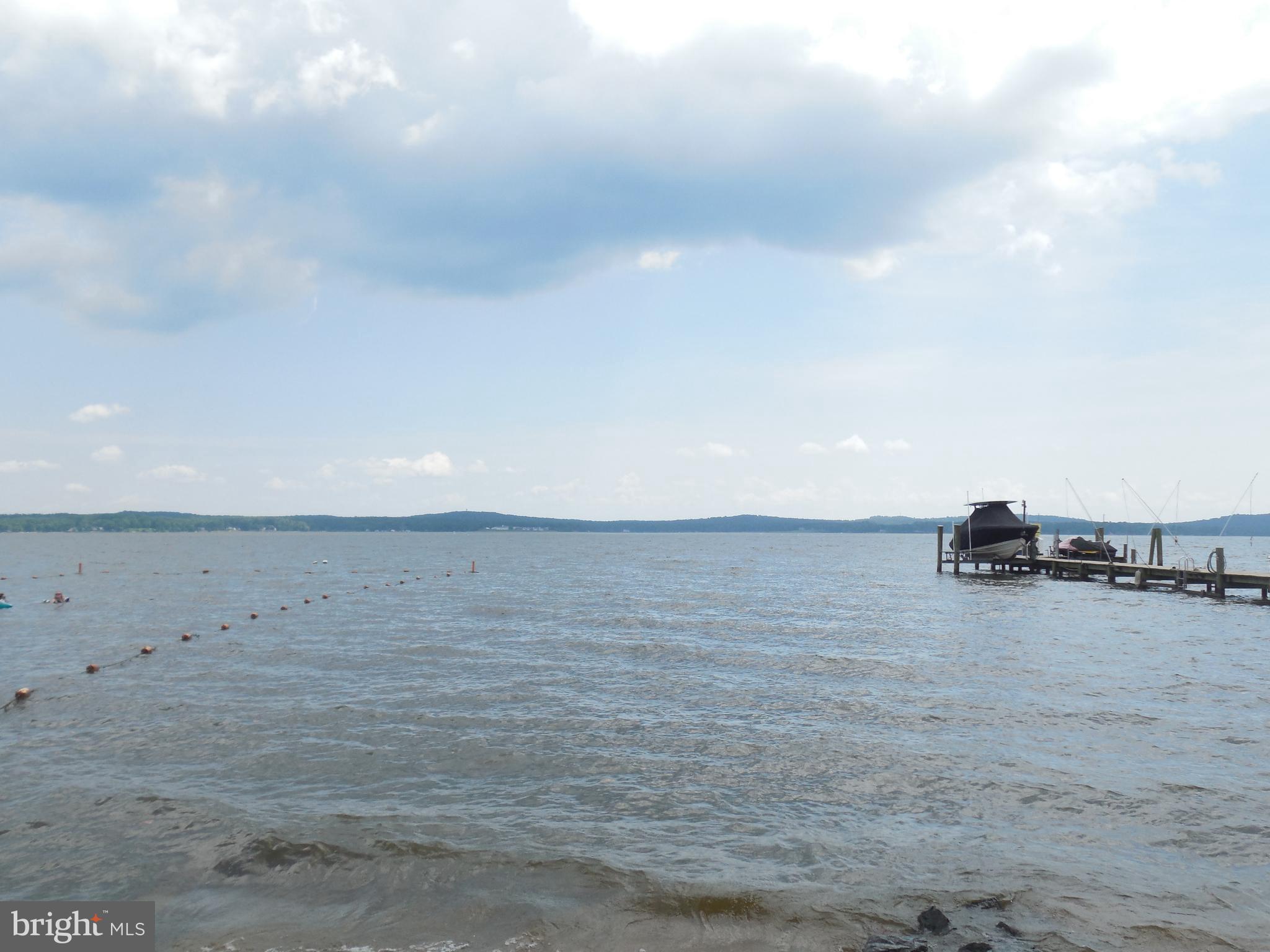 PERRYVILLE - Land