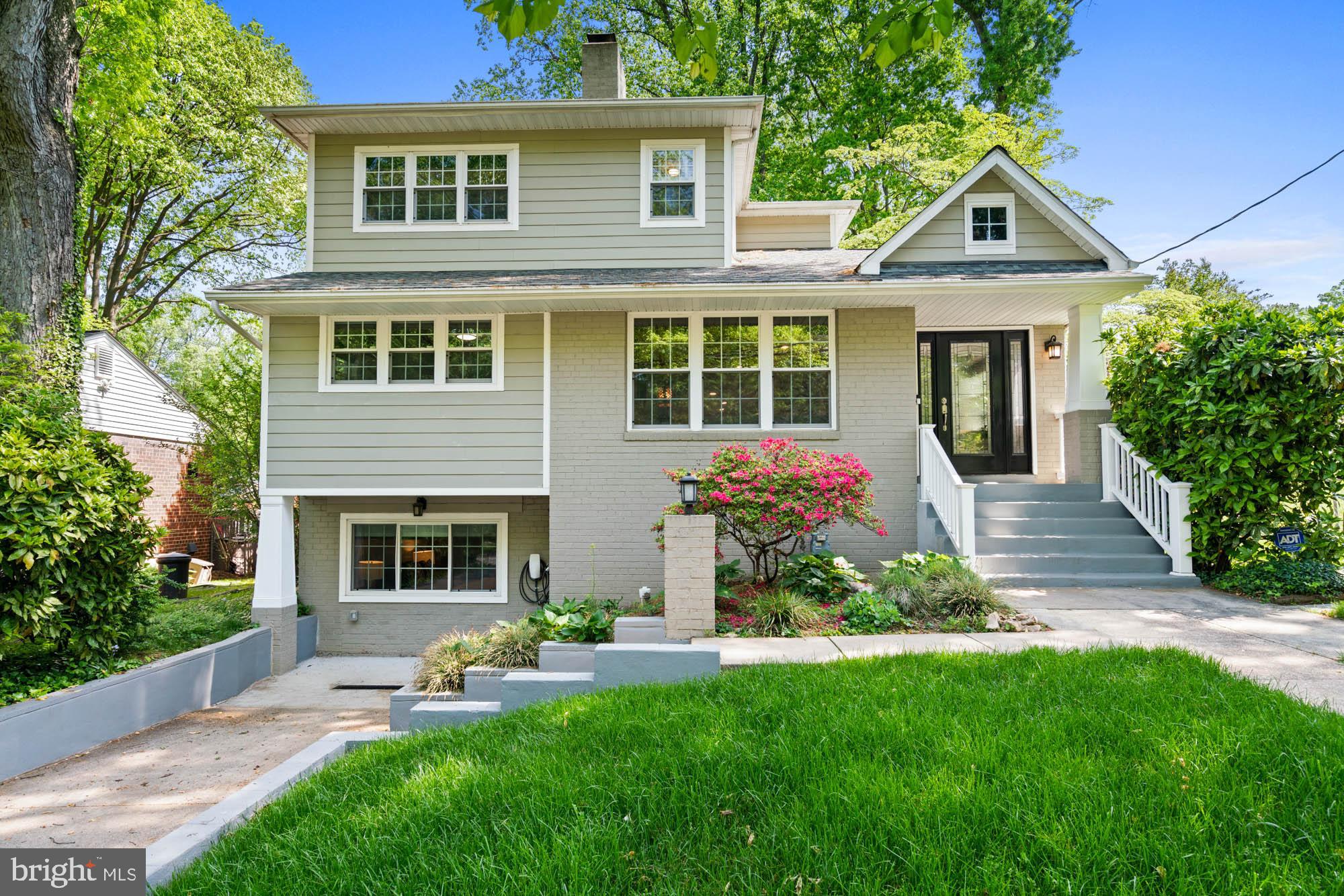 KENSINGTON - Residential