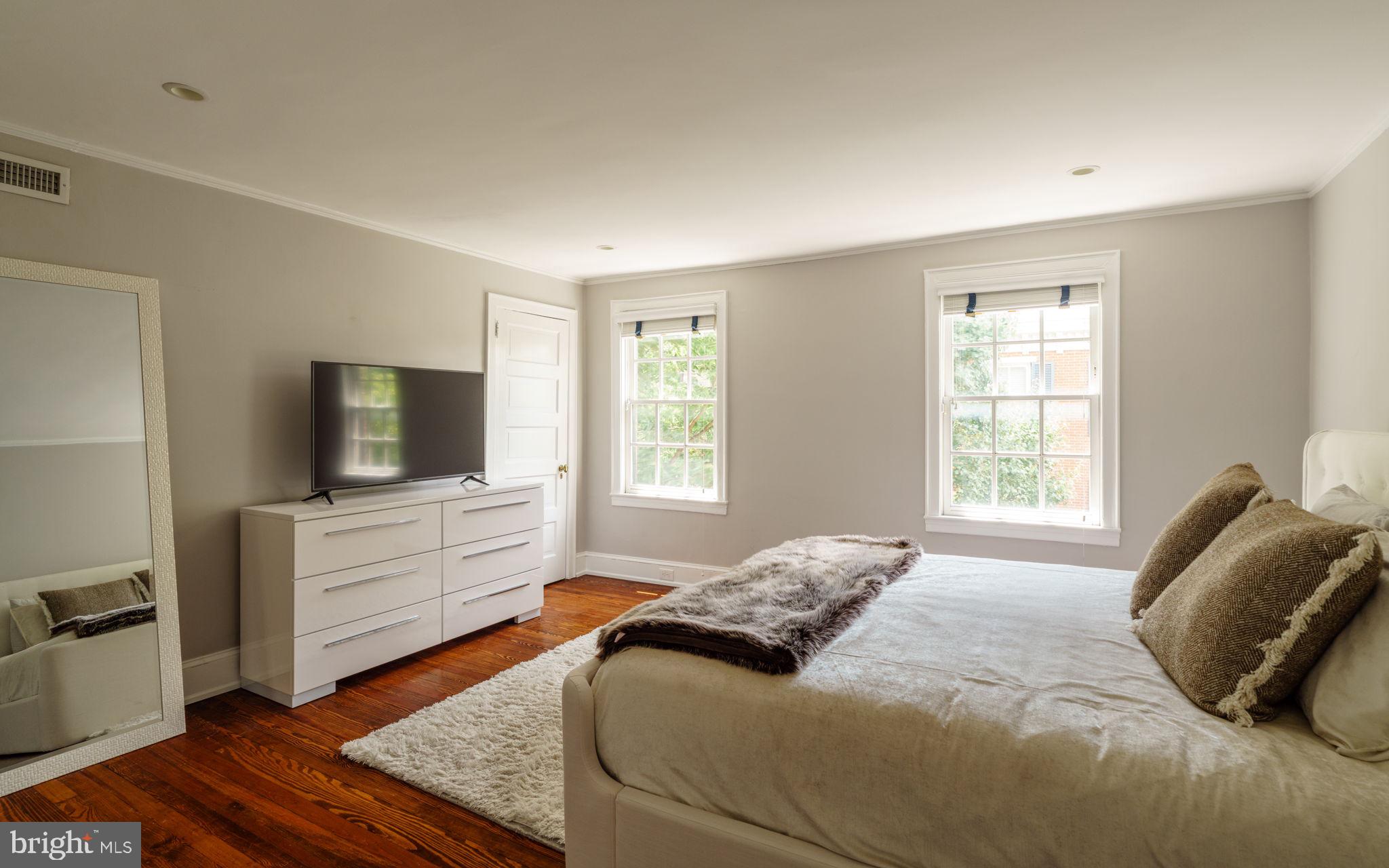 RITTENHOUSE SQUARE - Residential
