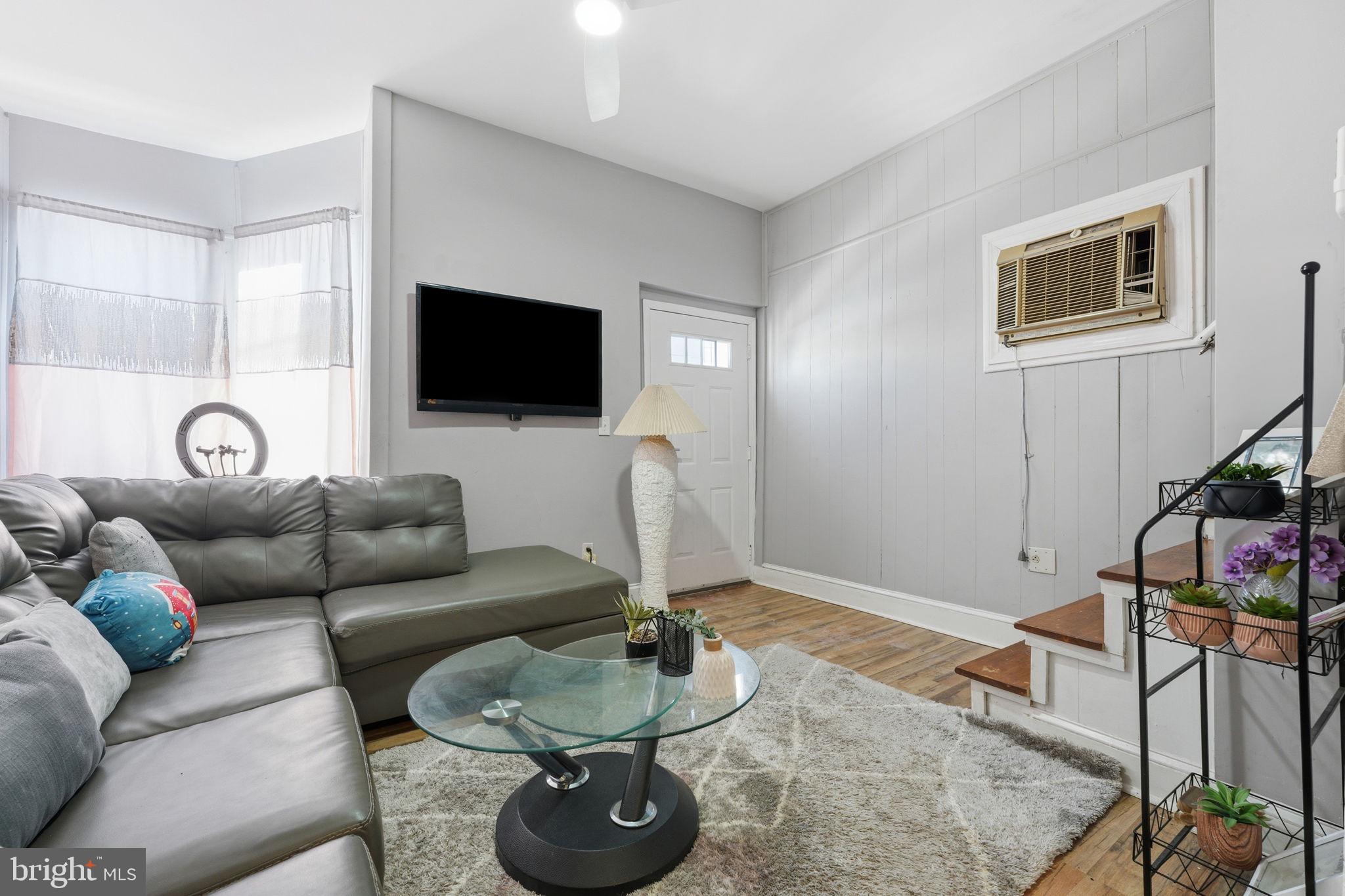 LANSDOWNE - Residential