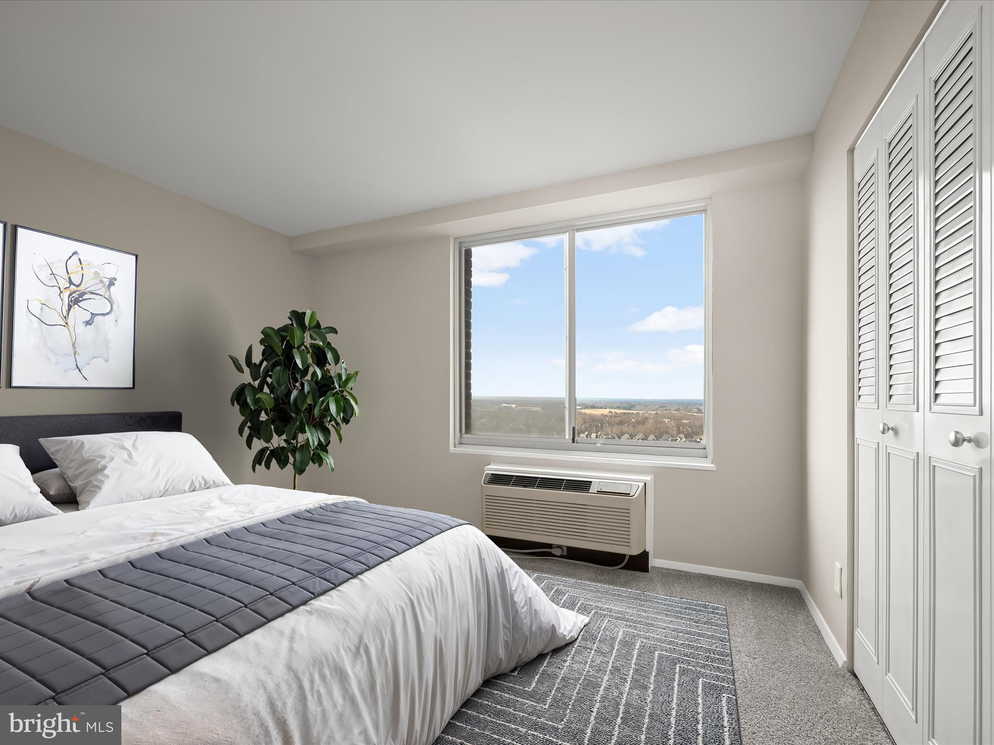 WASHINGTON TOWER - Residential
