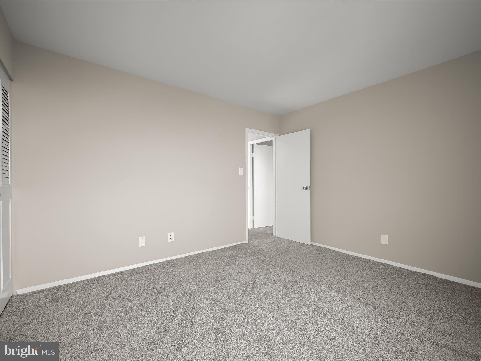 WASHINGTON TOWER - Residential