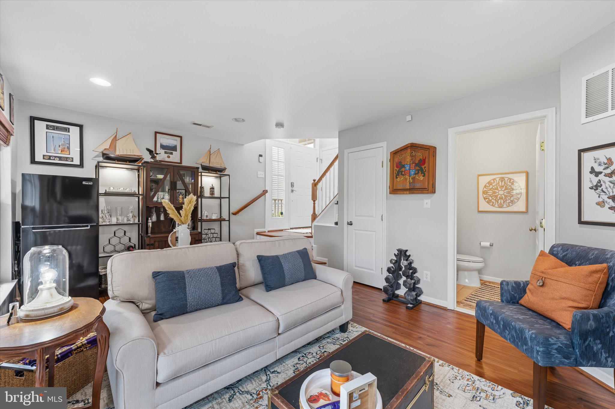 PEMBROOKE/VICTORY LAKES - Residential