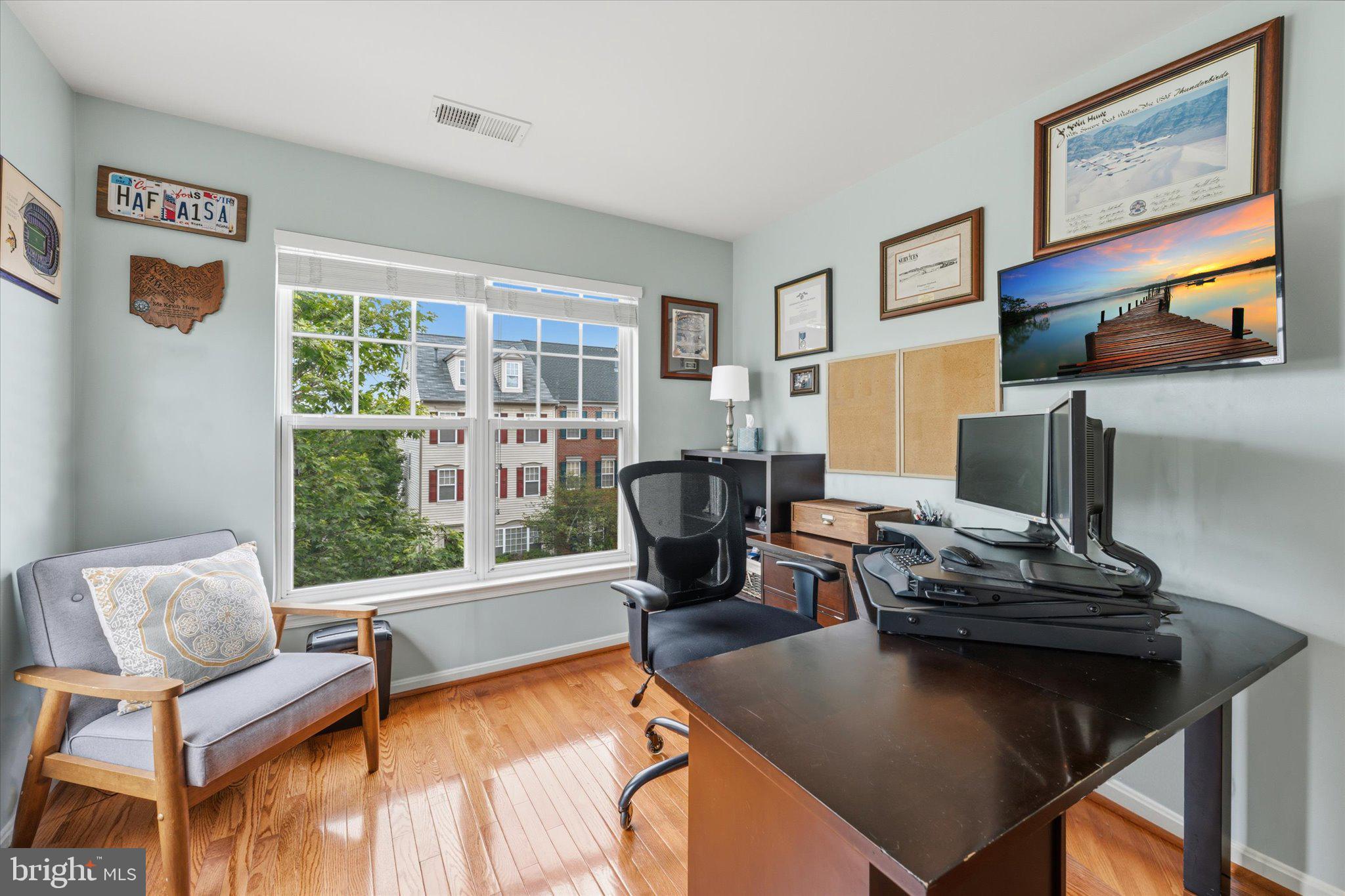 PEMBROOKE/VICTORY LAKES - Residential