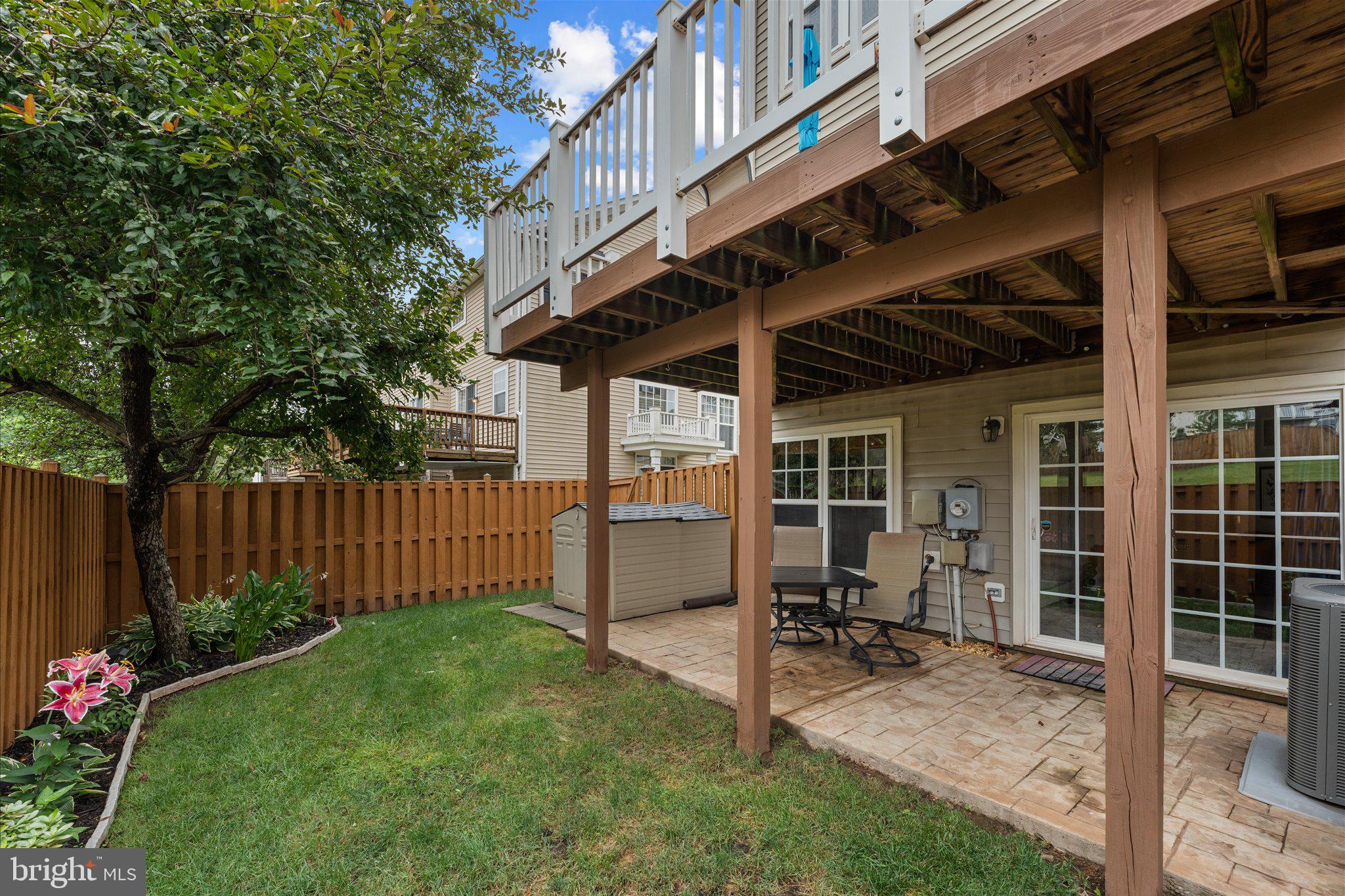 PEMBROOKE/VICTORY LAKES - Residential