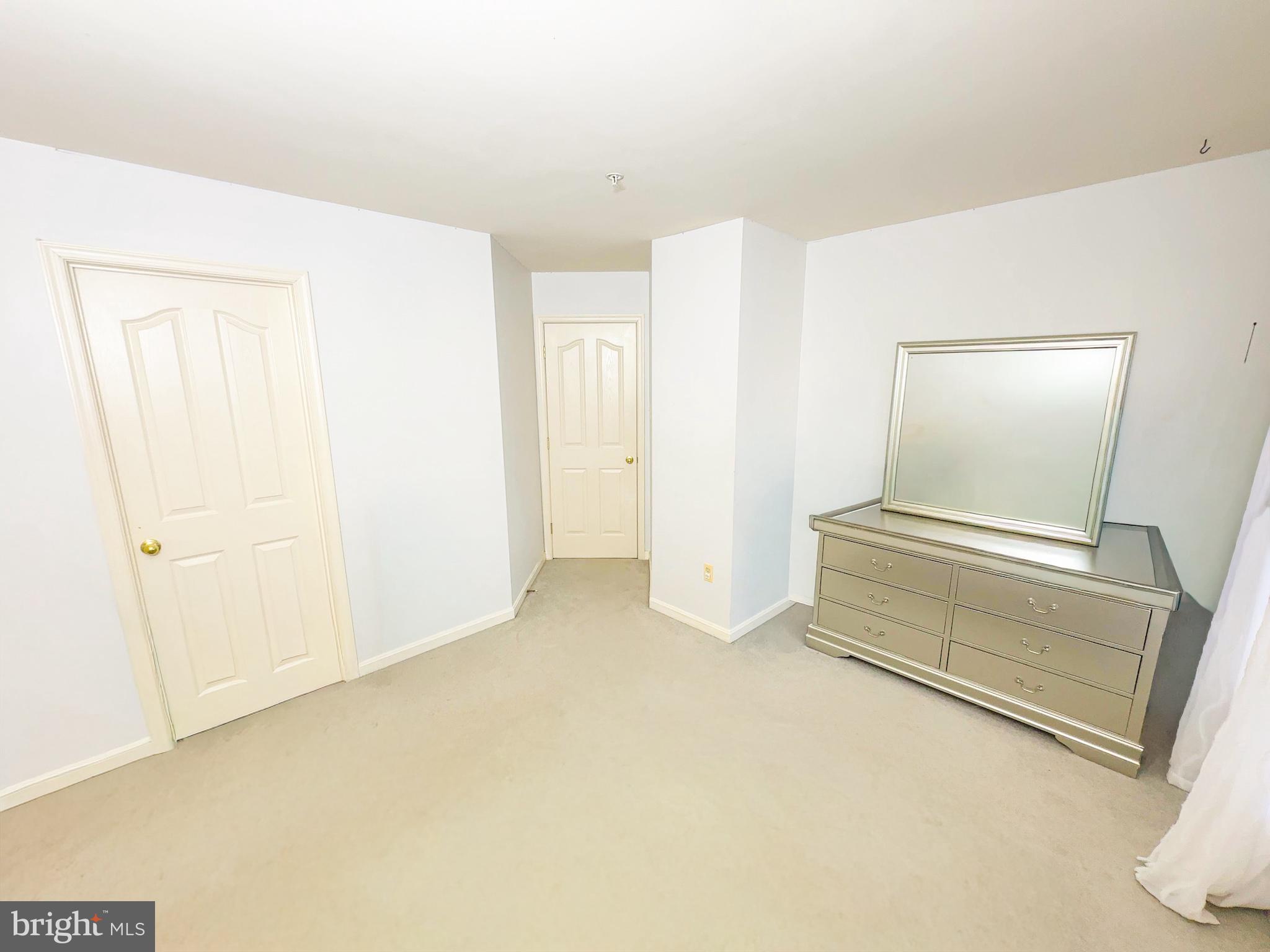 LONGWOOD - Residential