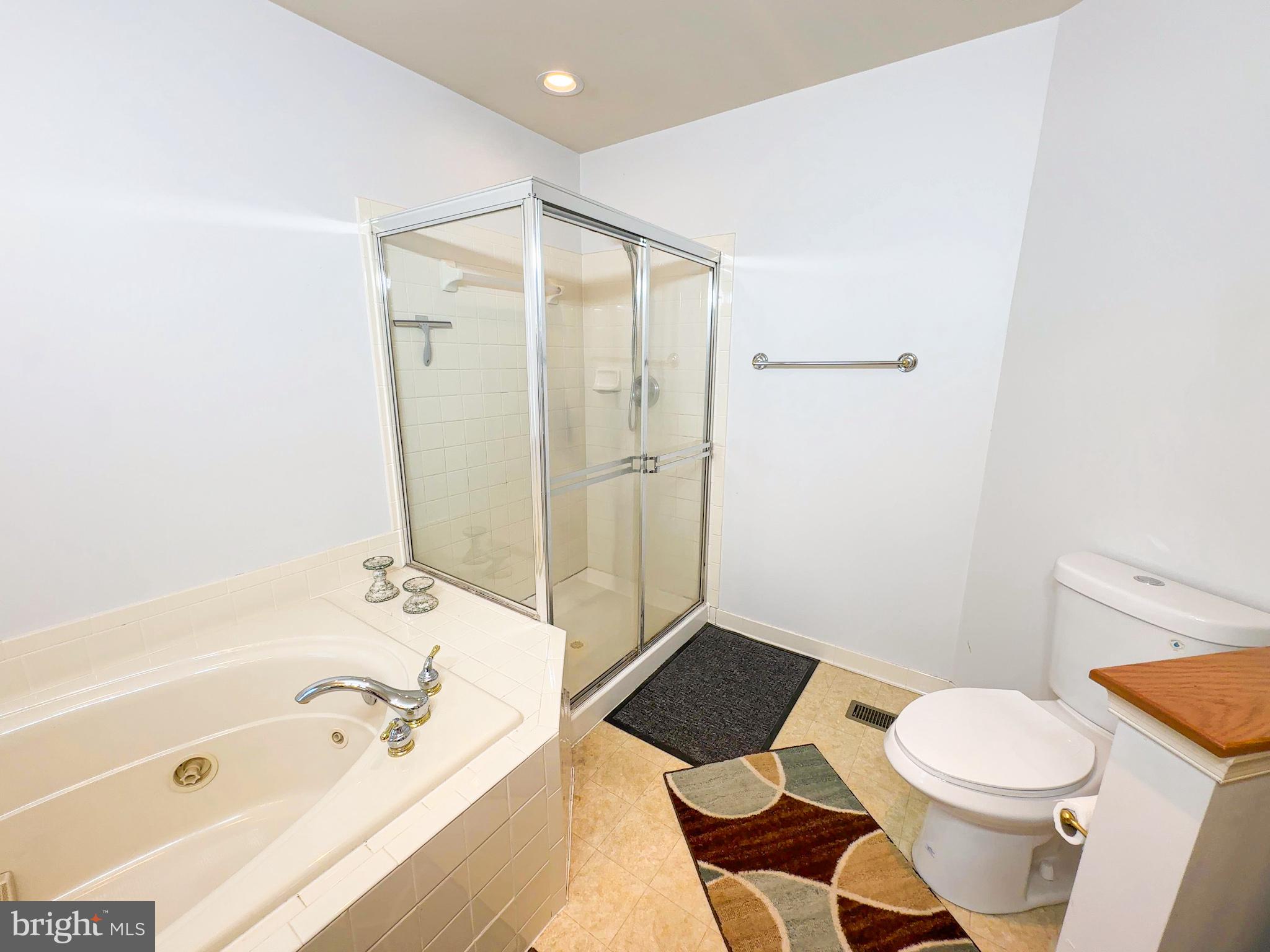 LONGWOOD - Residential