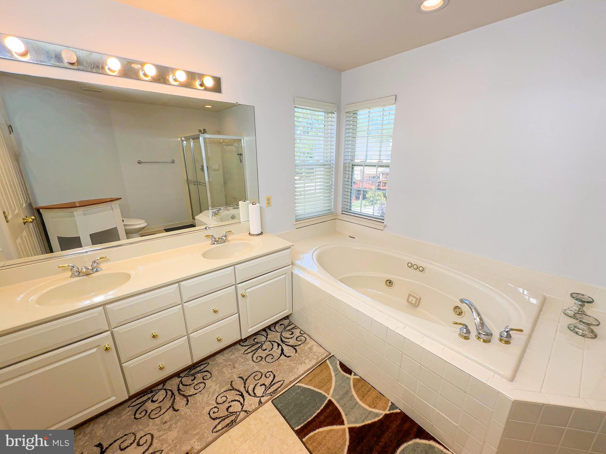 LONGWOOD - Residential