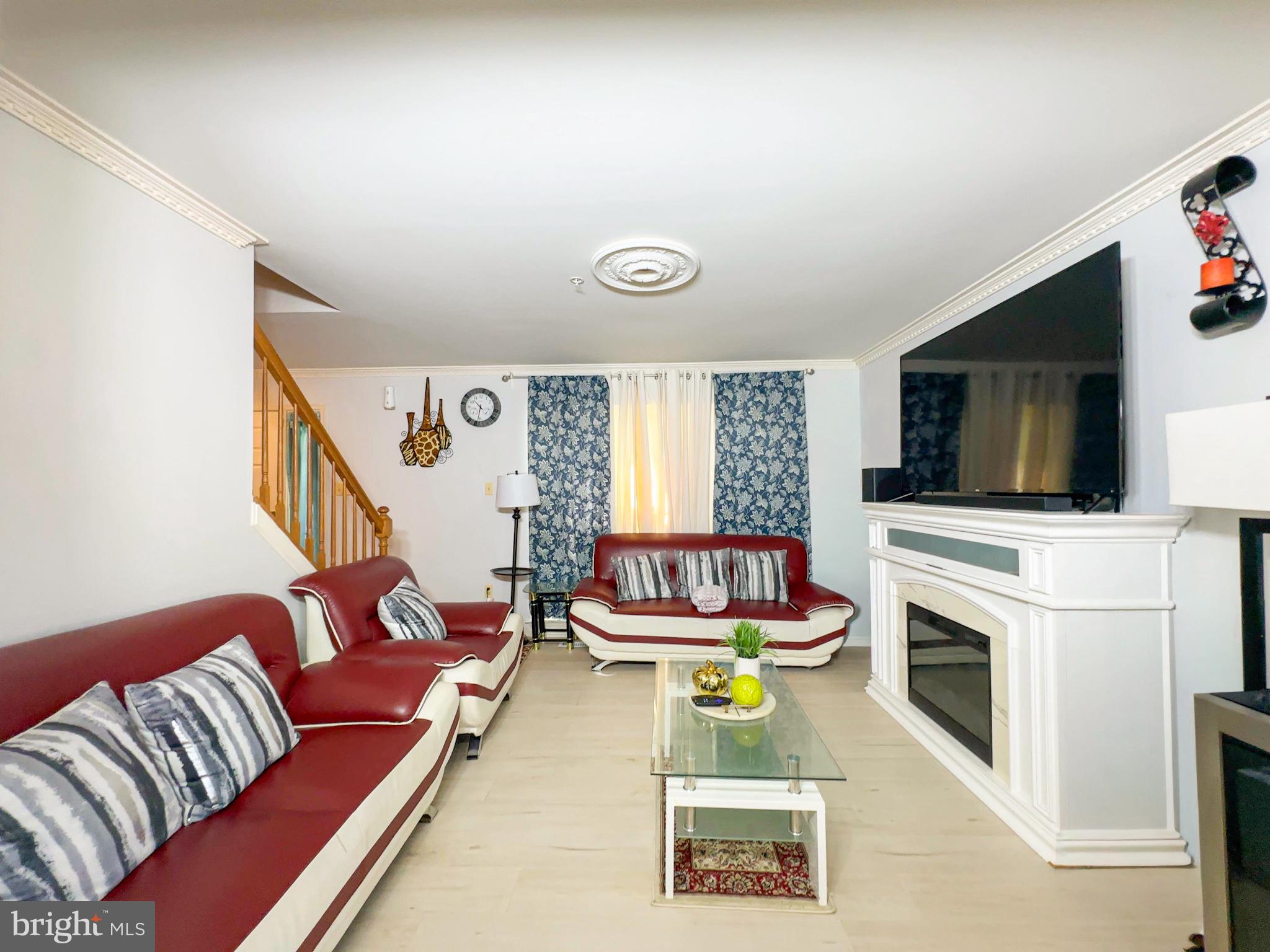 LONGWOOD - Residential