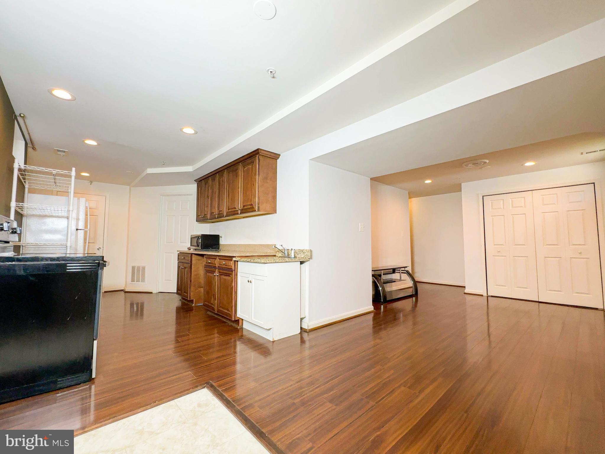 LONGWOOD - Residential