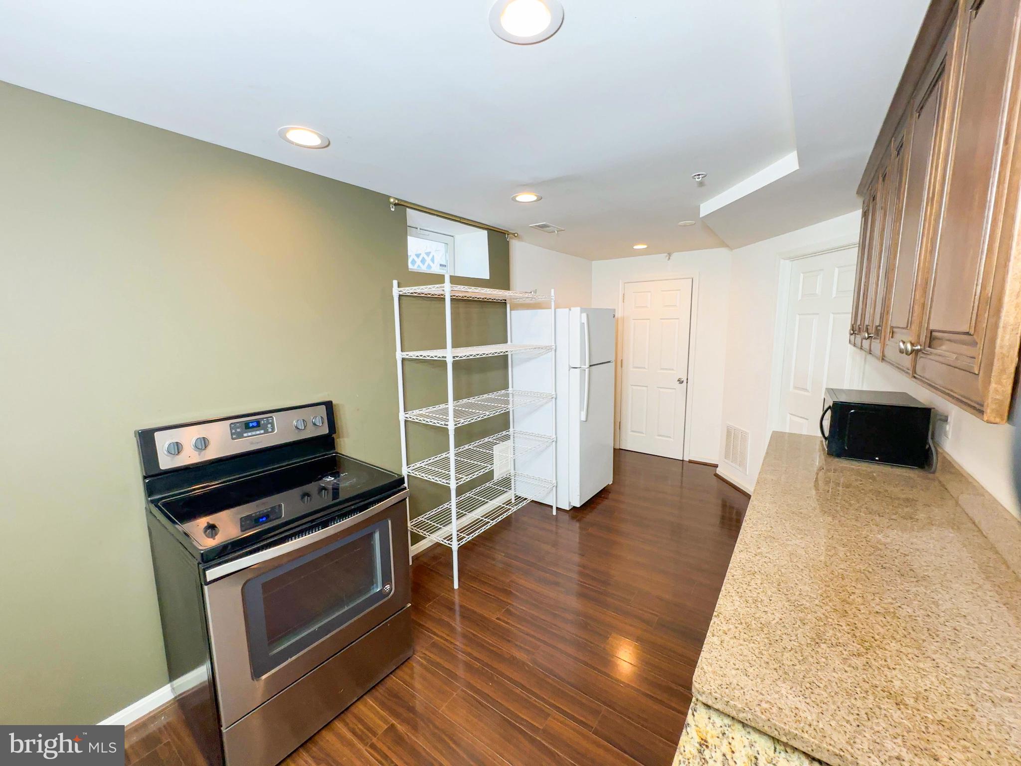 LONGWOOD - Residential