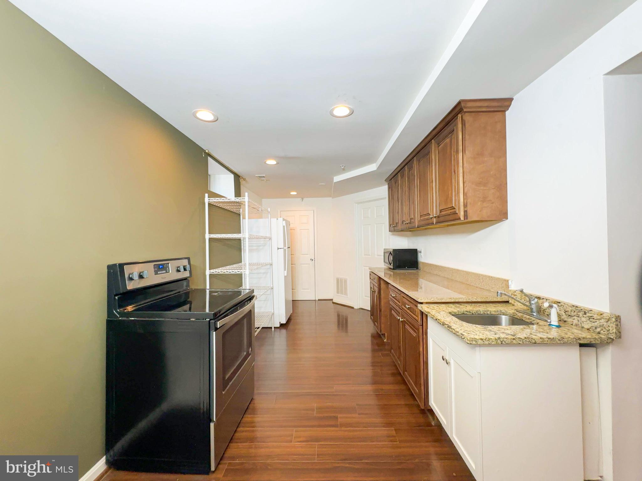 LONGWOOD - Residential
