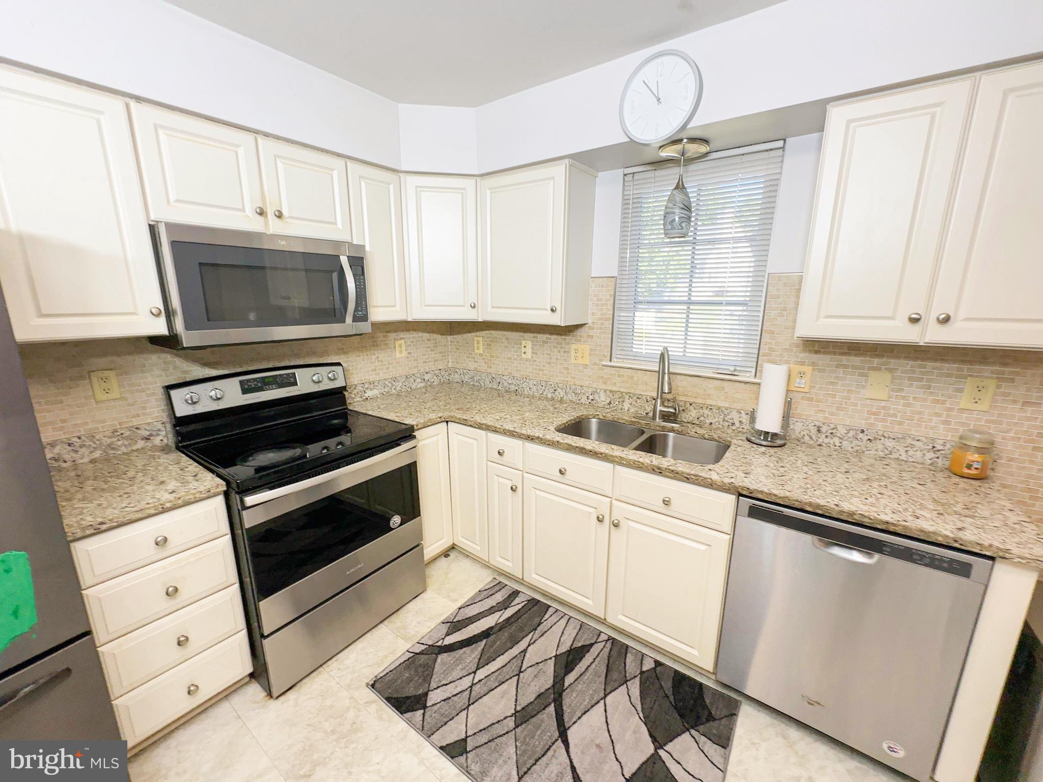 LONGWOOD - Residential