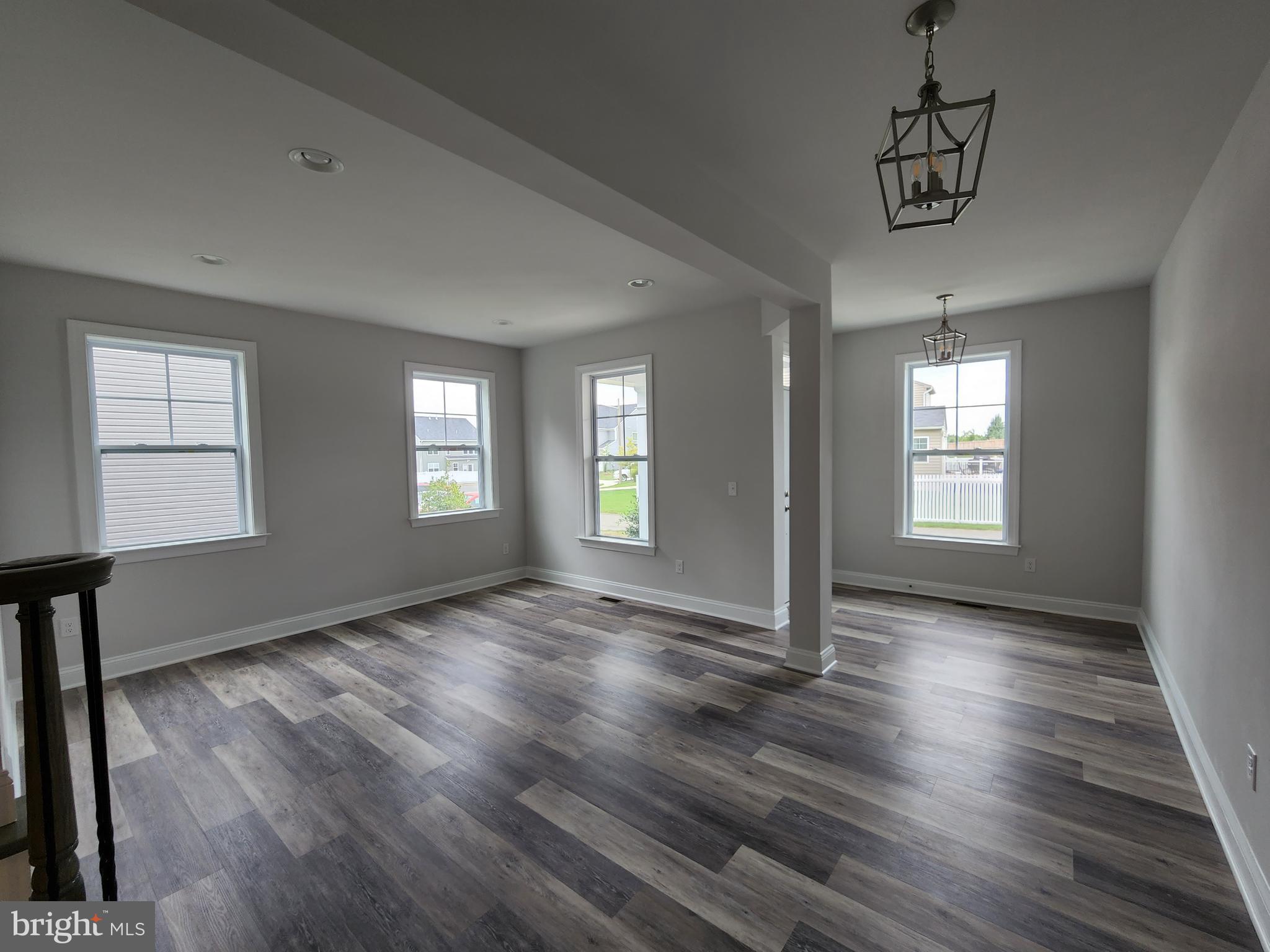 COPPER MILL ESTATES - Residential Lease