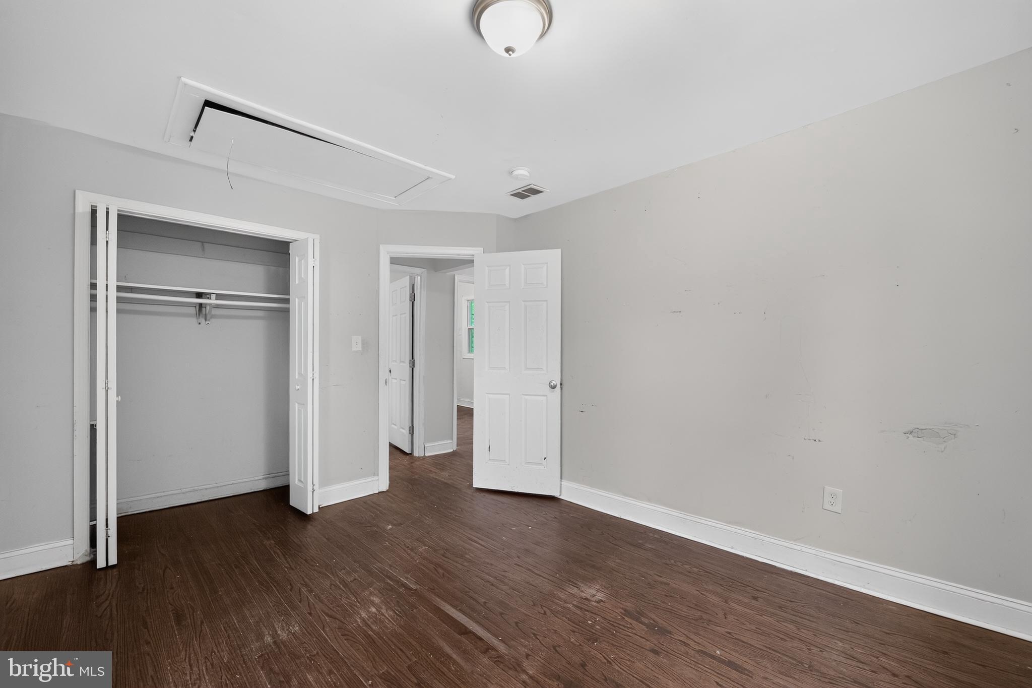 GWYNNLAKE PARK - Residential