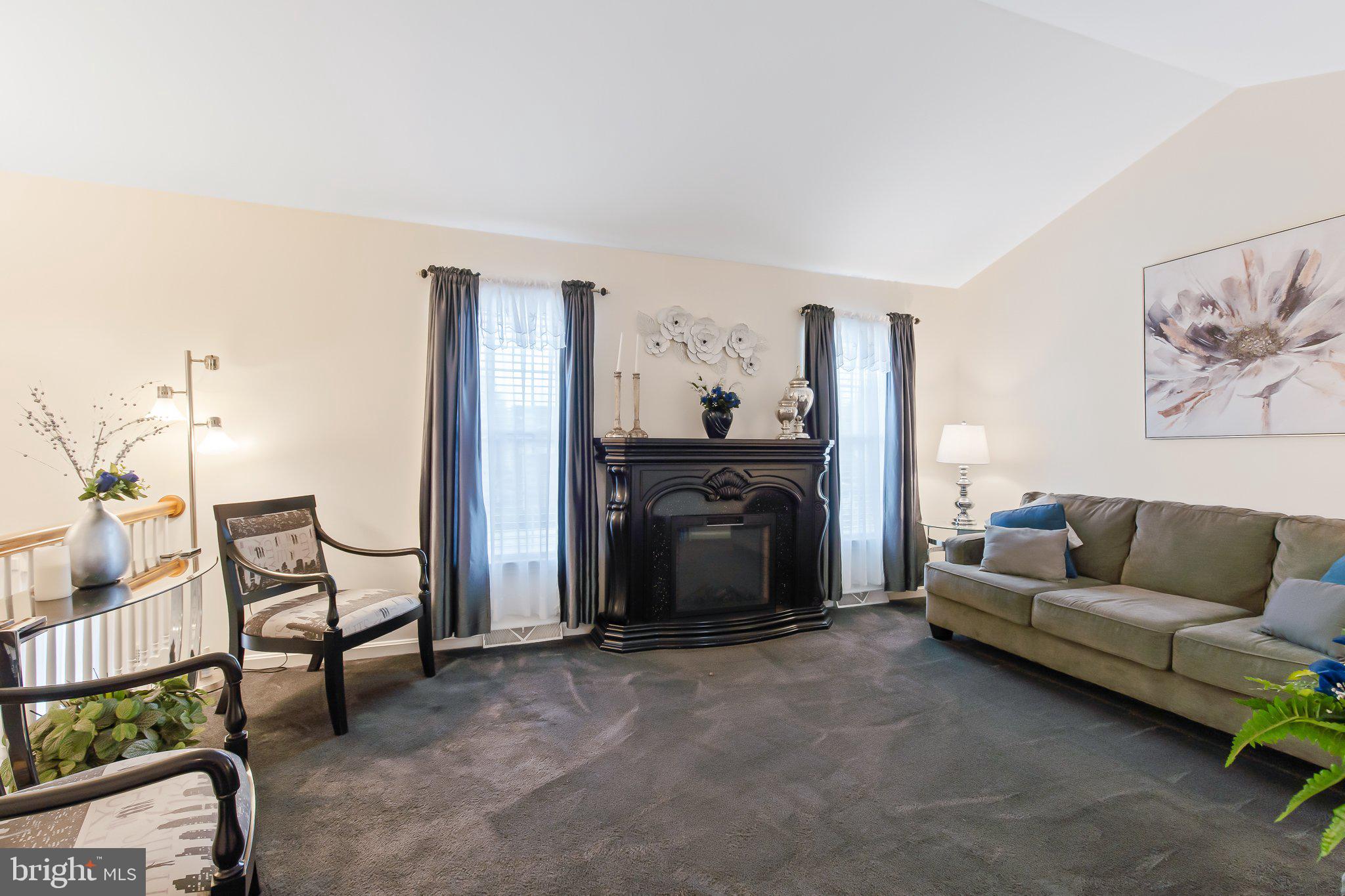 STERLING PLACE - Residential