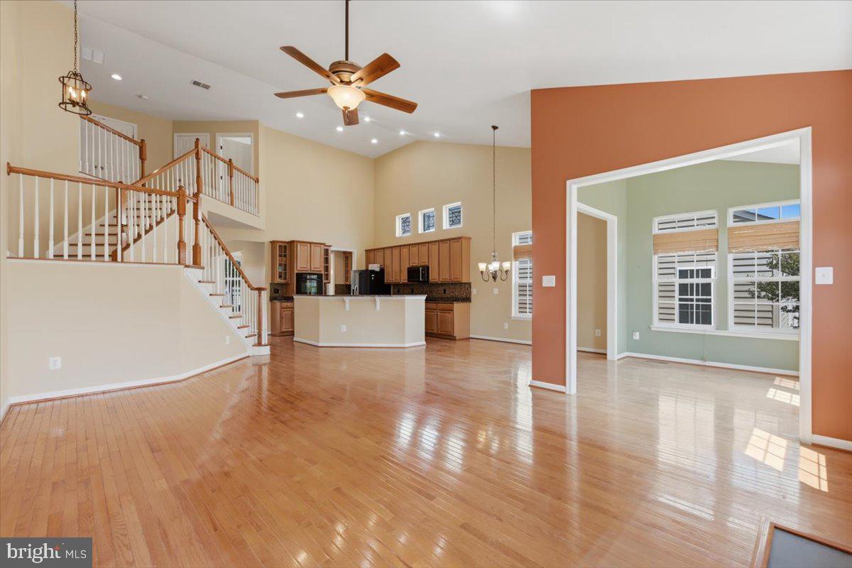 VIRGINIA HERITAGE AT LEE'S PARK - Residential