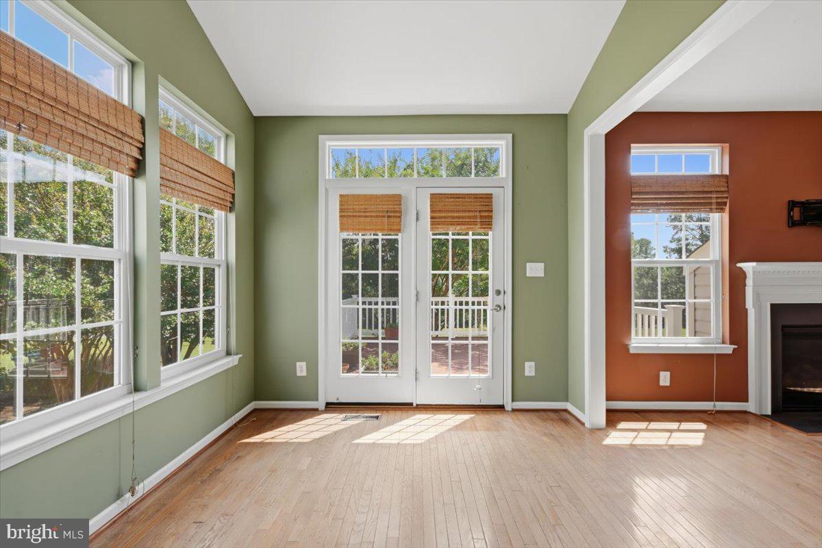 VIRGINIA HERITAGE AT LEE'S PARK - Residential