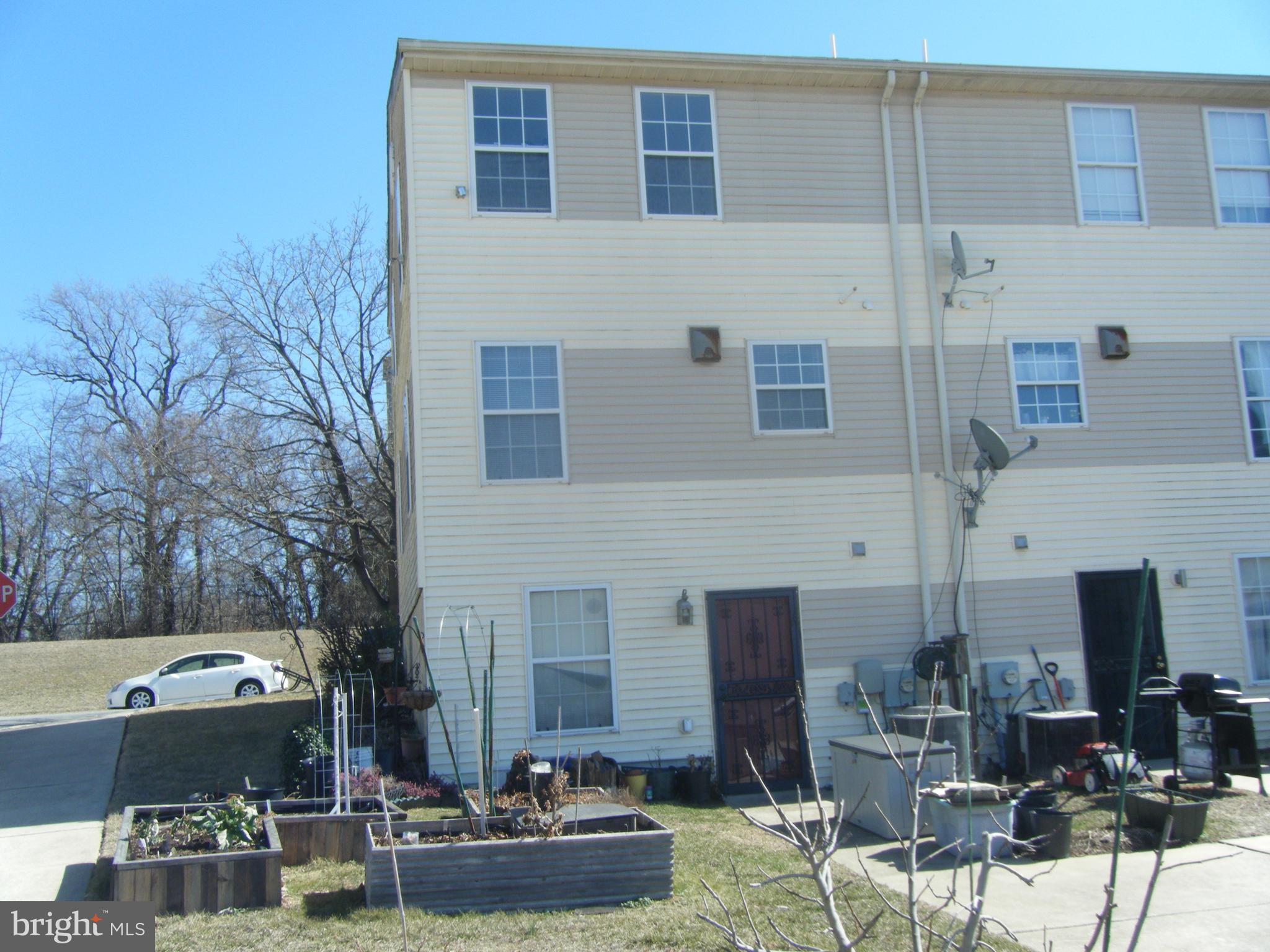WEST PHILADELPHIA - Residential