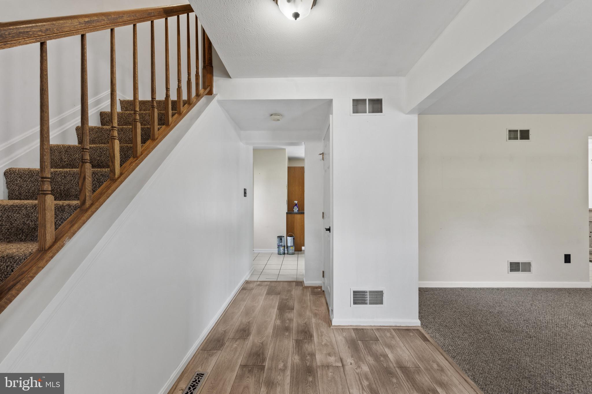 ROBERTS FIELD - Residential