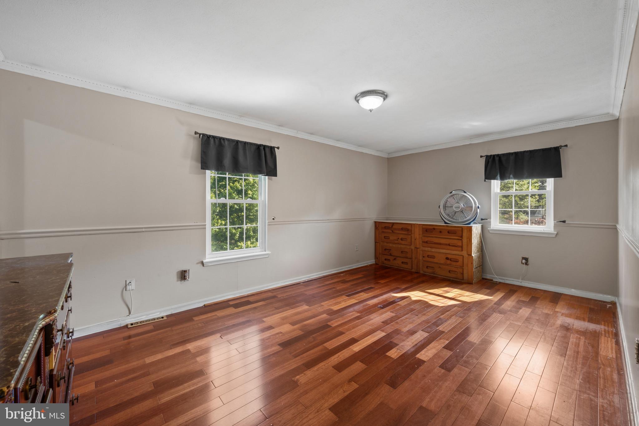 ROBERTS FIELD - Residential