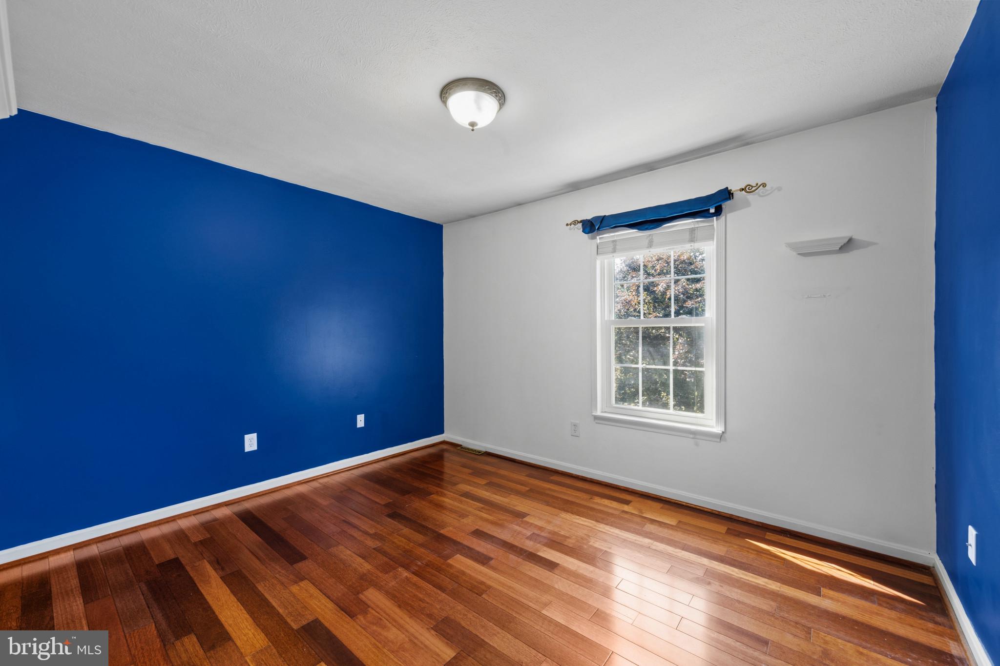 ROBERTS FIELD - Residential