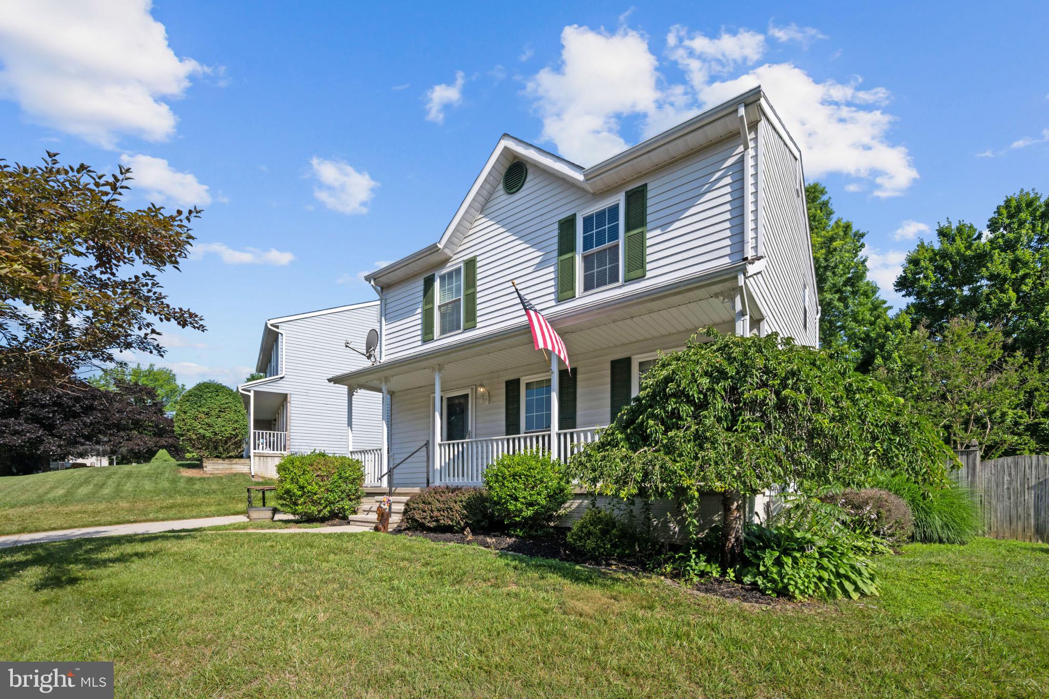 ROBERTS FIELD - Residential