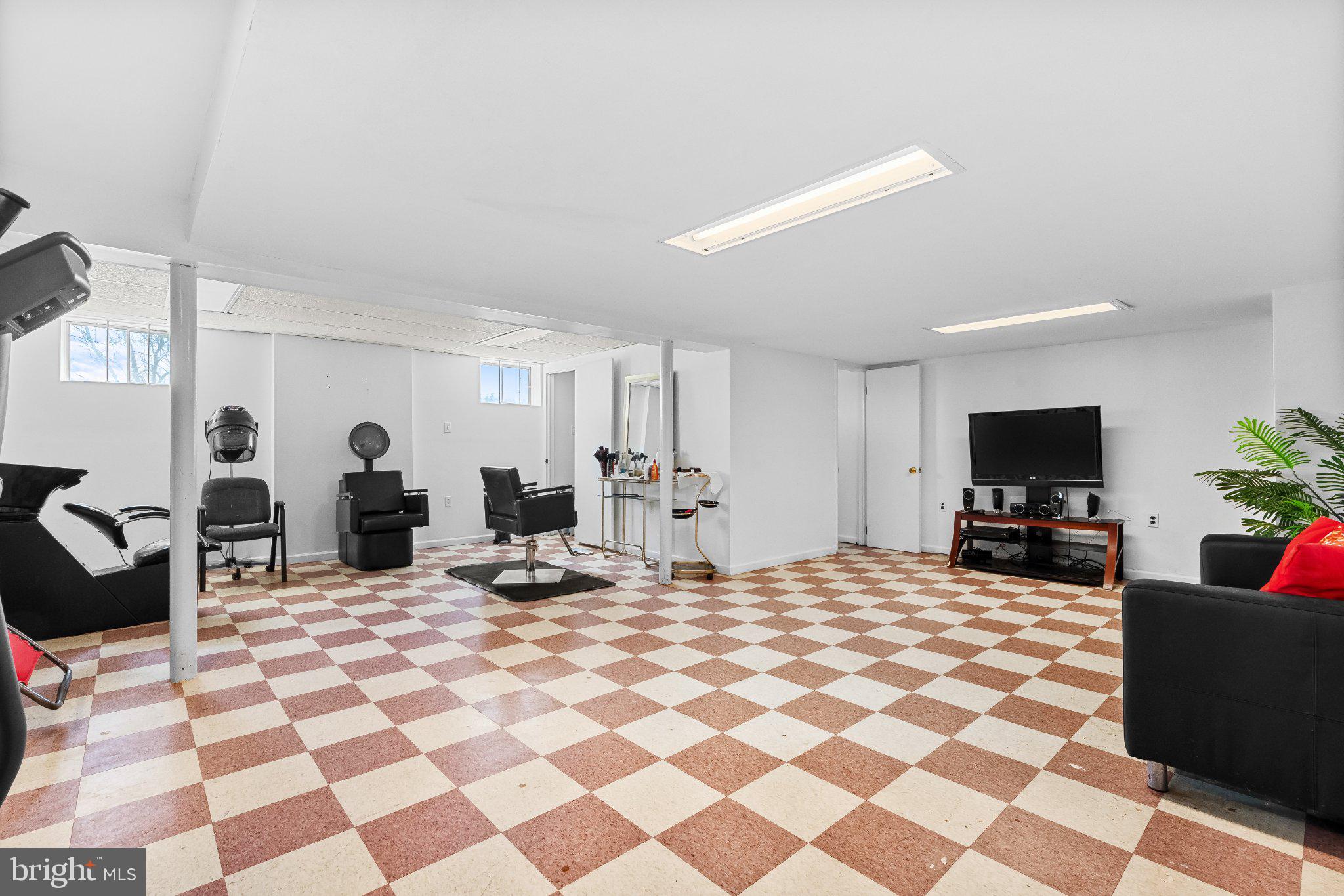 WHITEHALL TOWNSHIP - Residential