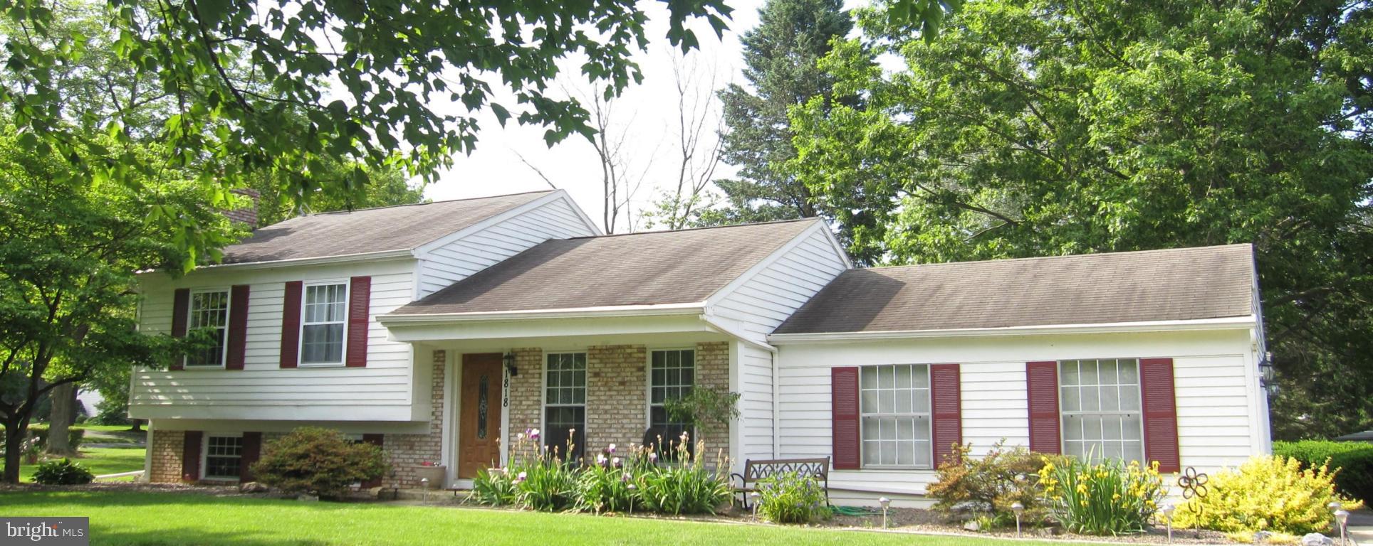 ROSEVILLE ESTATES - Residential