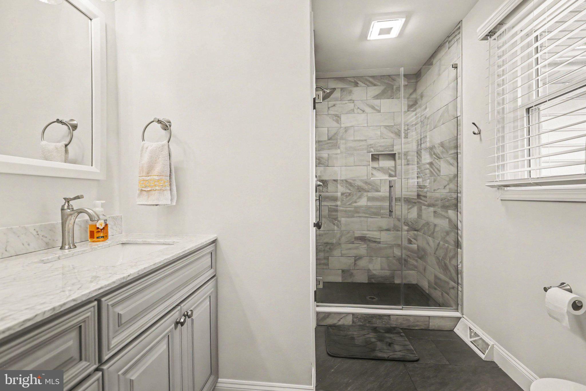 CHAPEL HILL - Residential