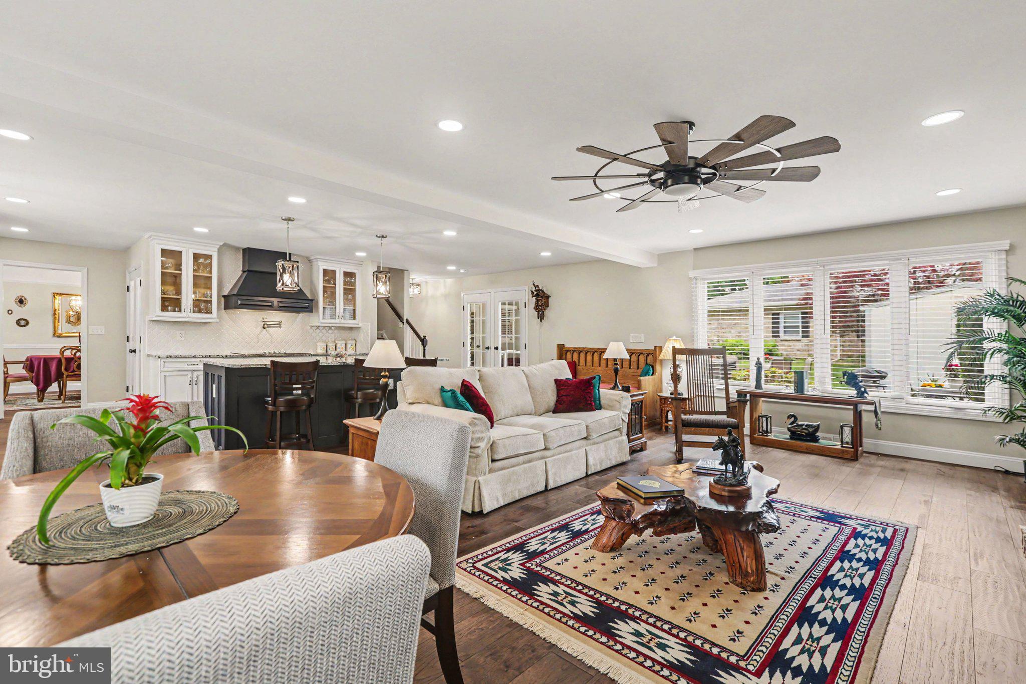 CHAPEL HILL - Residential
