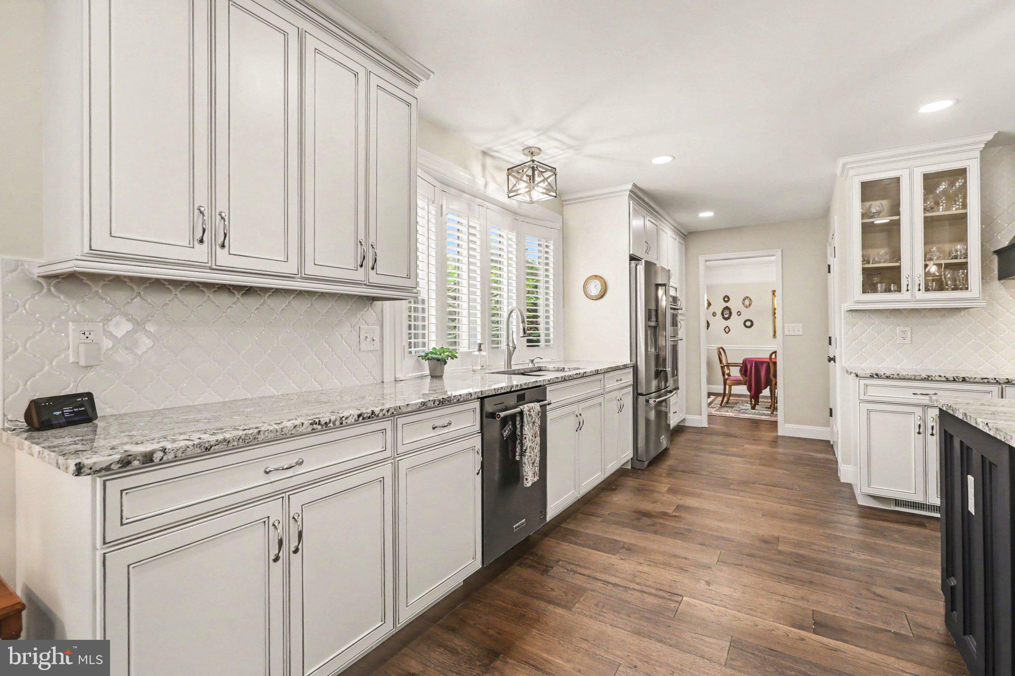 CHAPEL HILL - Residential
