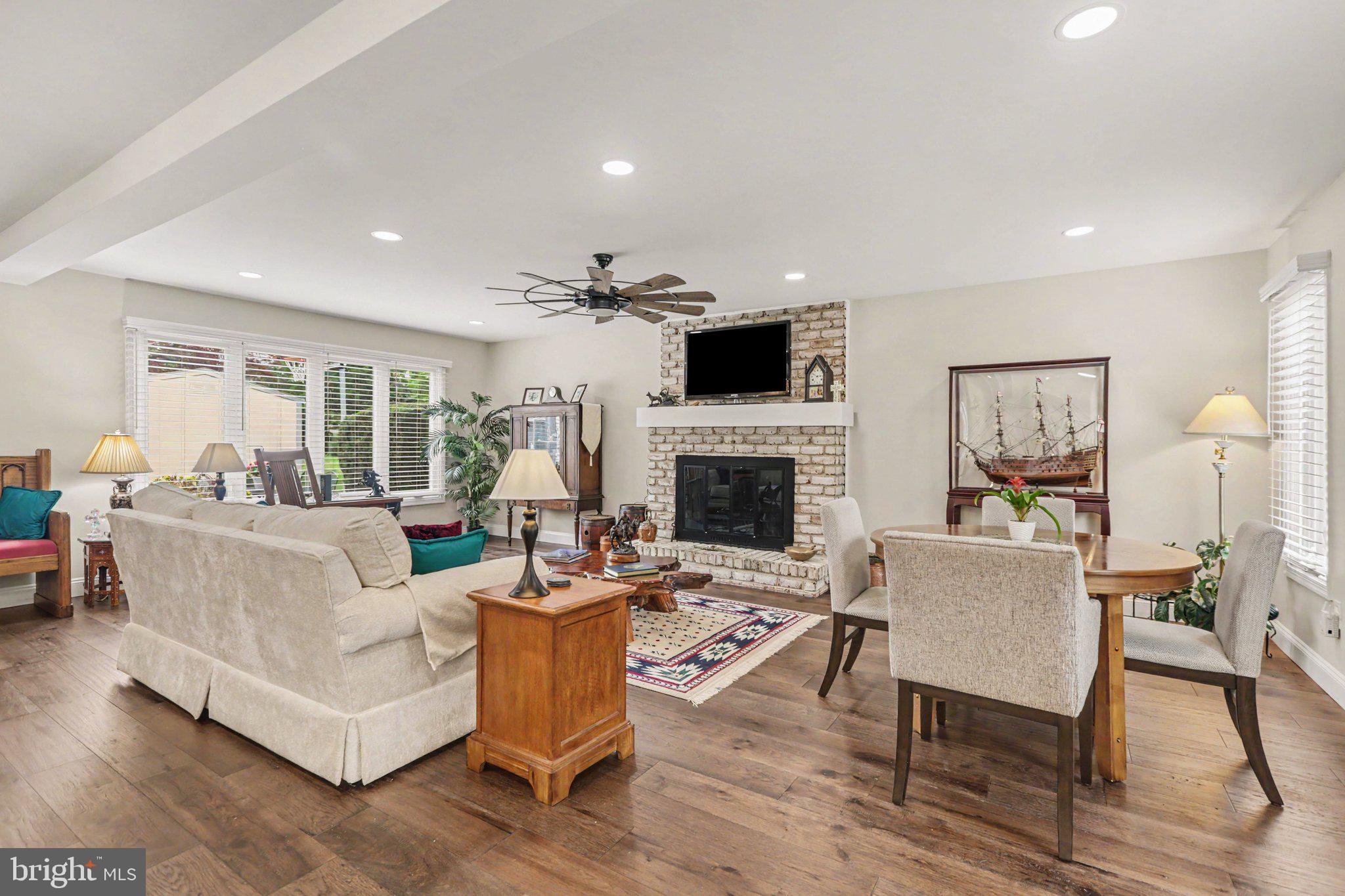 CHAPEL HILL - Residential
