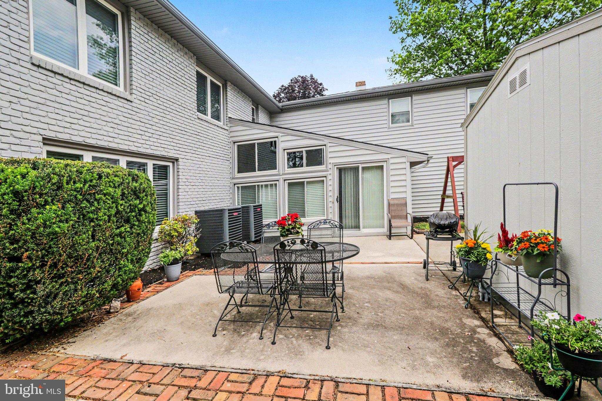 CHAPEL HILL - Residential