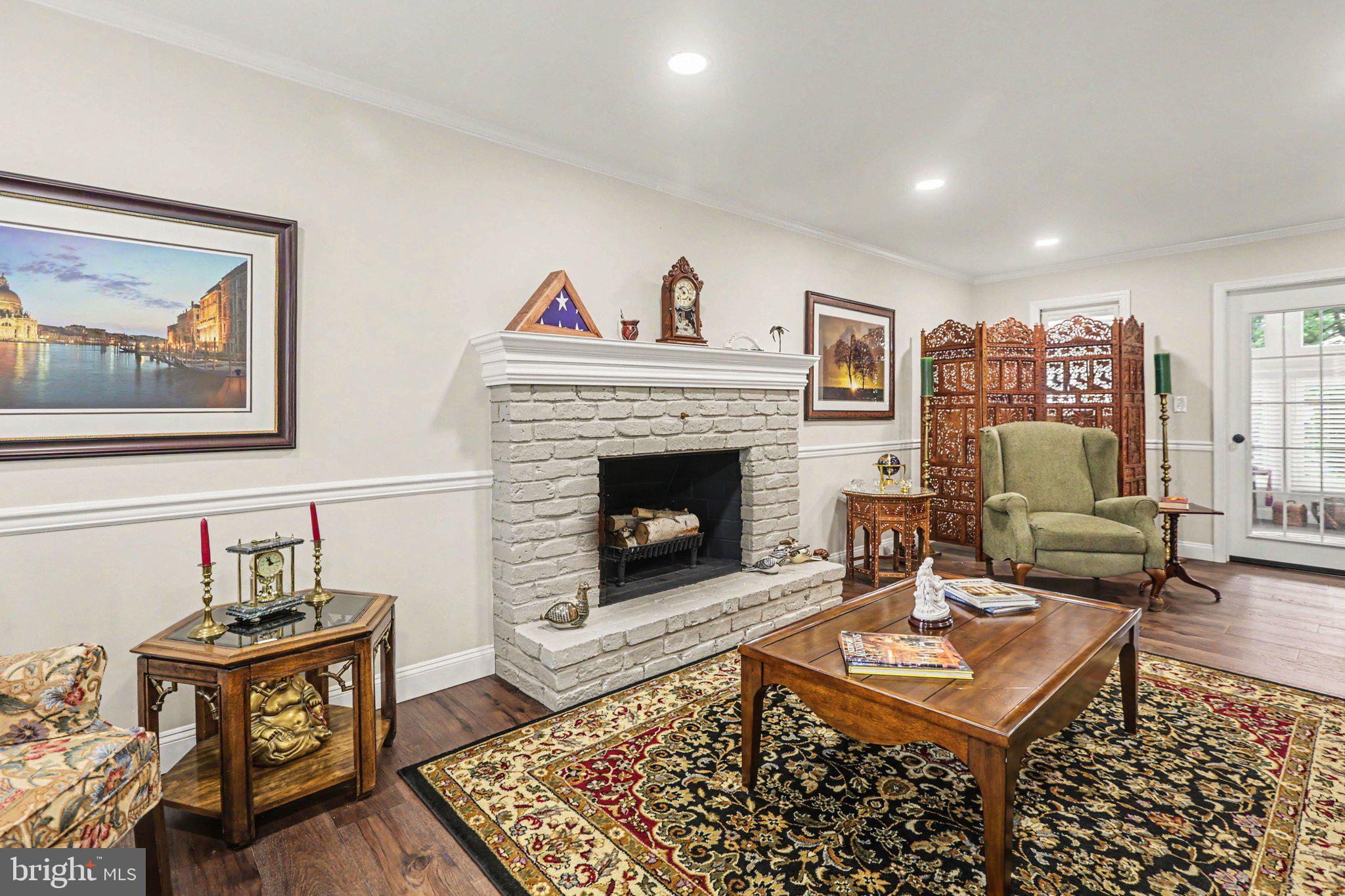 CHAPEL HILL - Residential