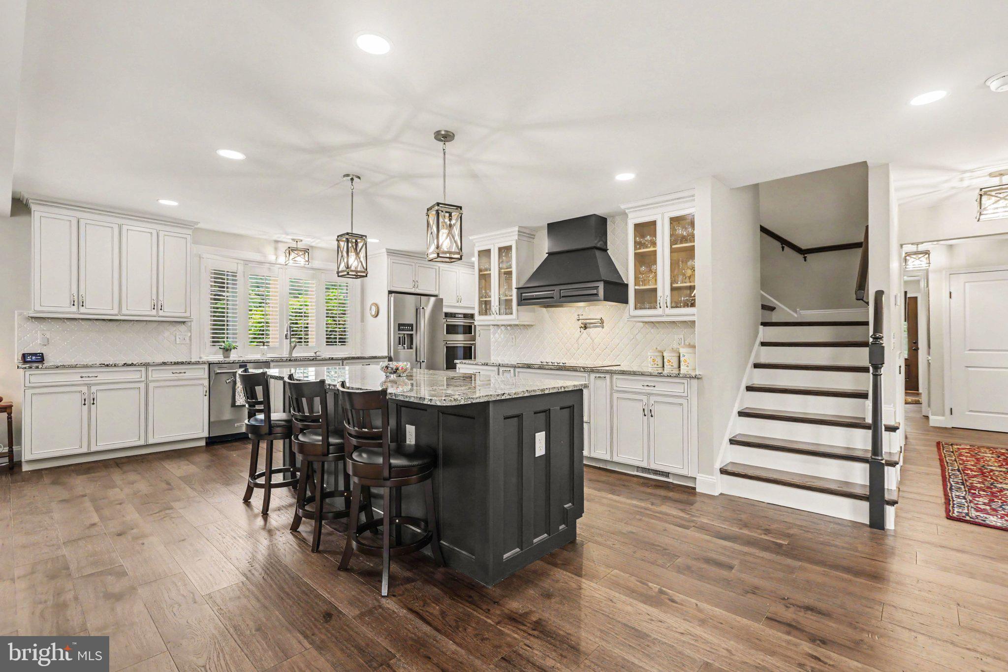 CHAPEL HILL - Residential