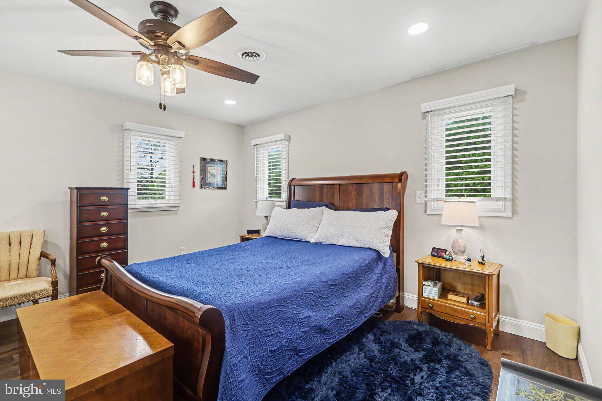 CHAPEL HILL - Residential