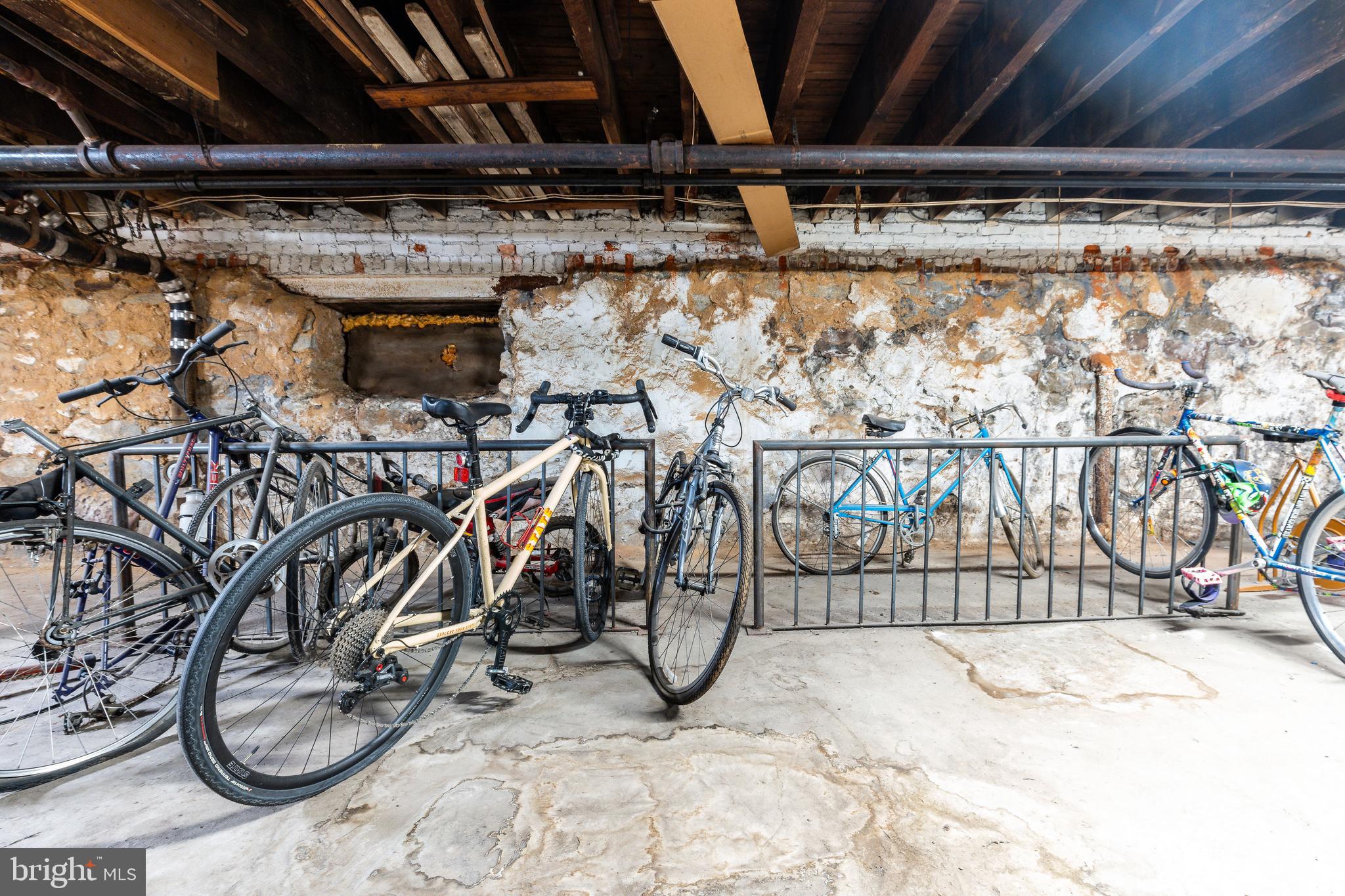 CEDAR PARK - Commercial Sale