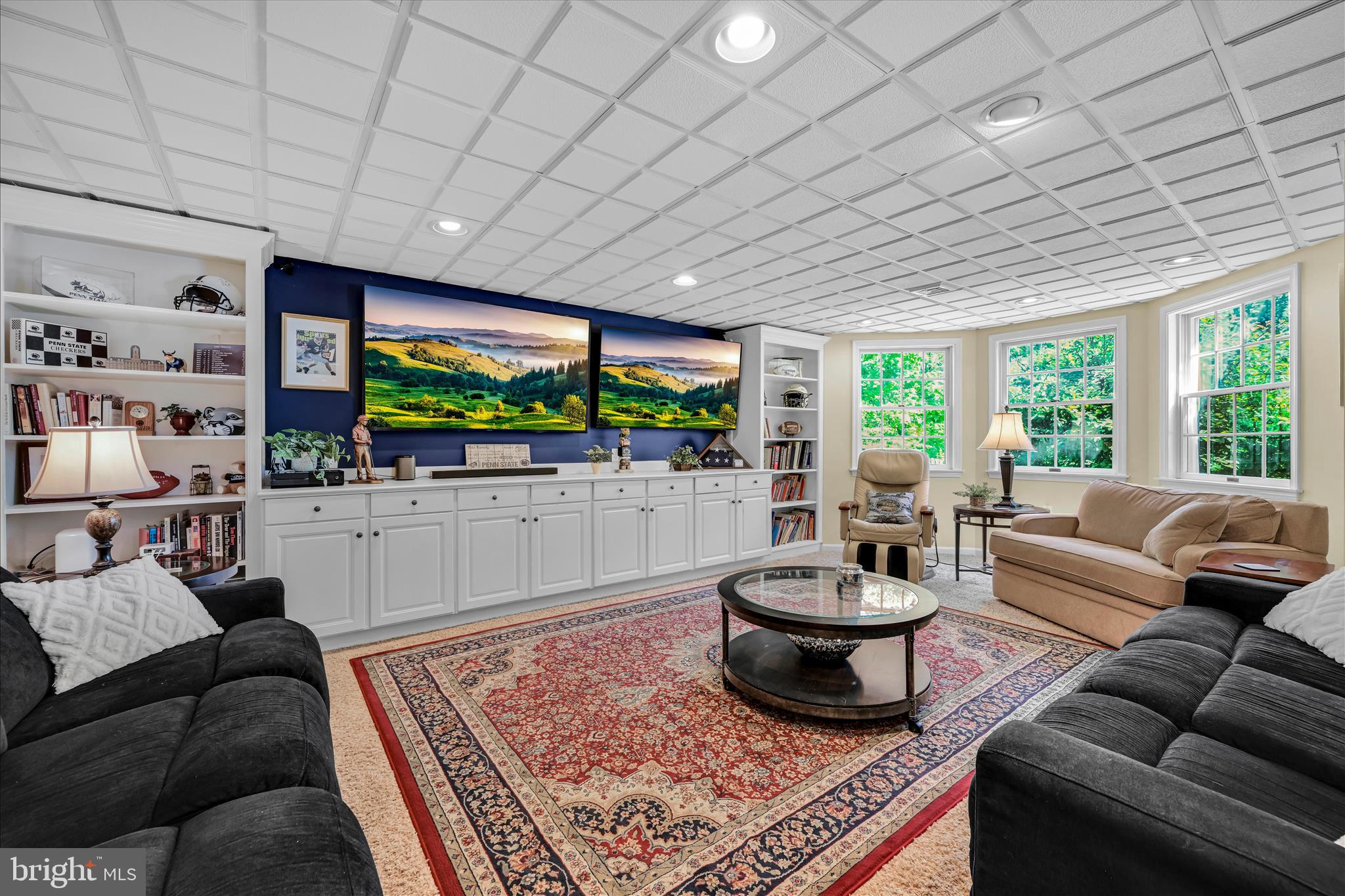 FLORIBUNDA HEIGHTS - Residential