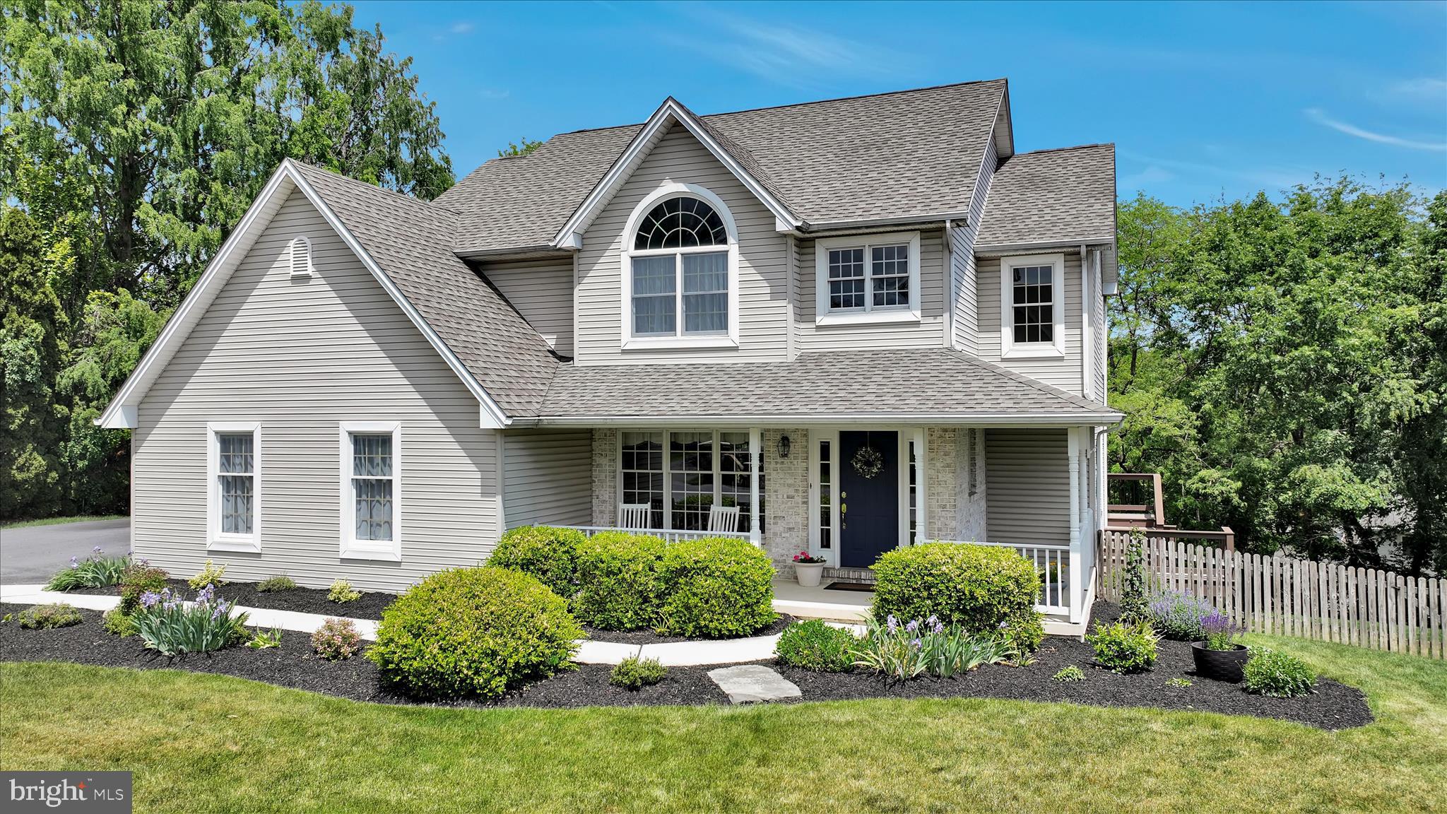 FLORIBUNDA HEIGHTS - Residential