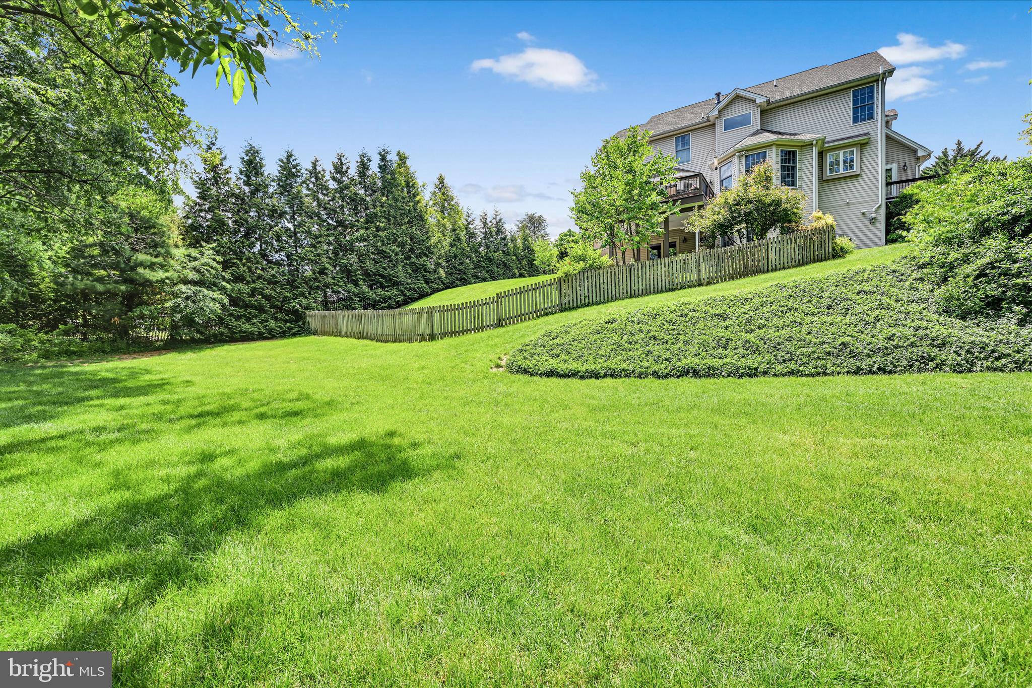 FLORIBUNDA HEIGHTS - Residential