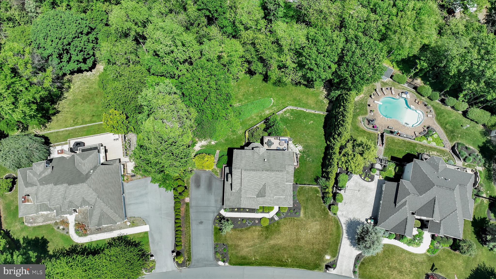 FLORIBUNDA HEIGHTS - Residential