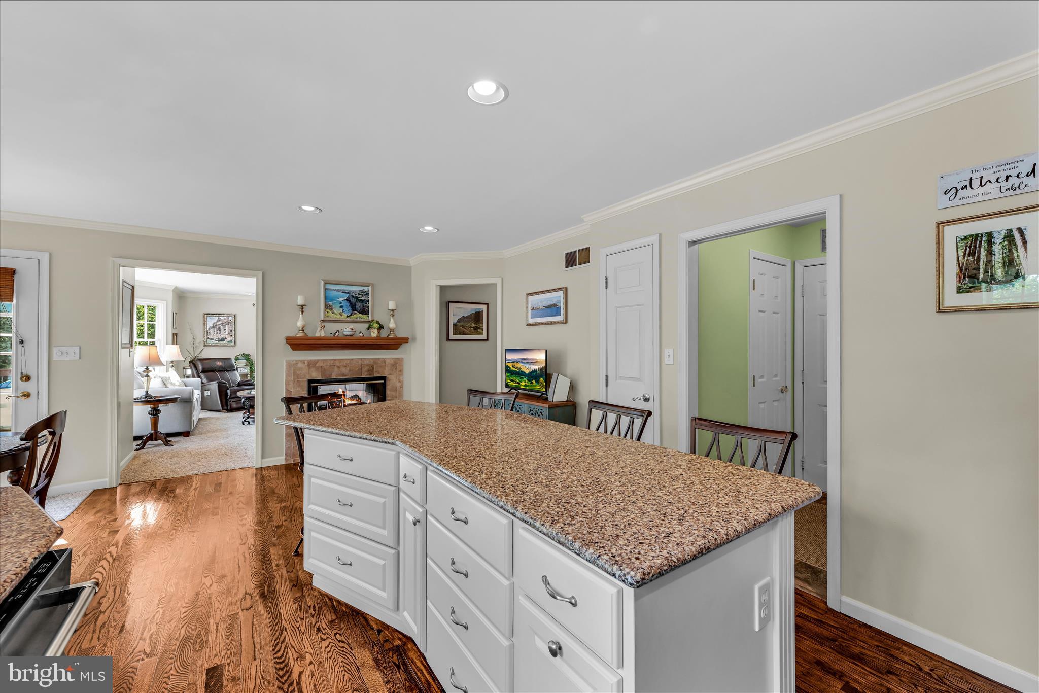 FLORIBUNDA HEIGHTS - Residential