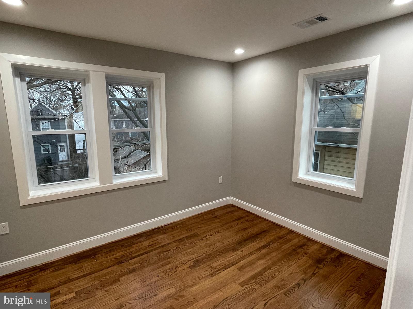 DEANWOOD - Residential